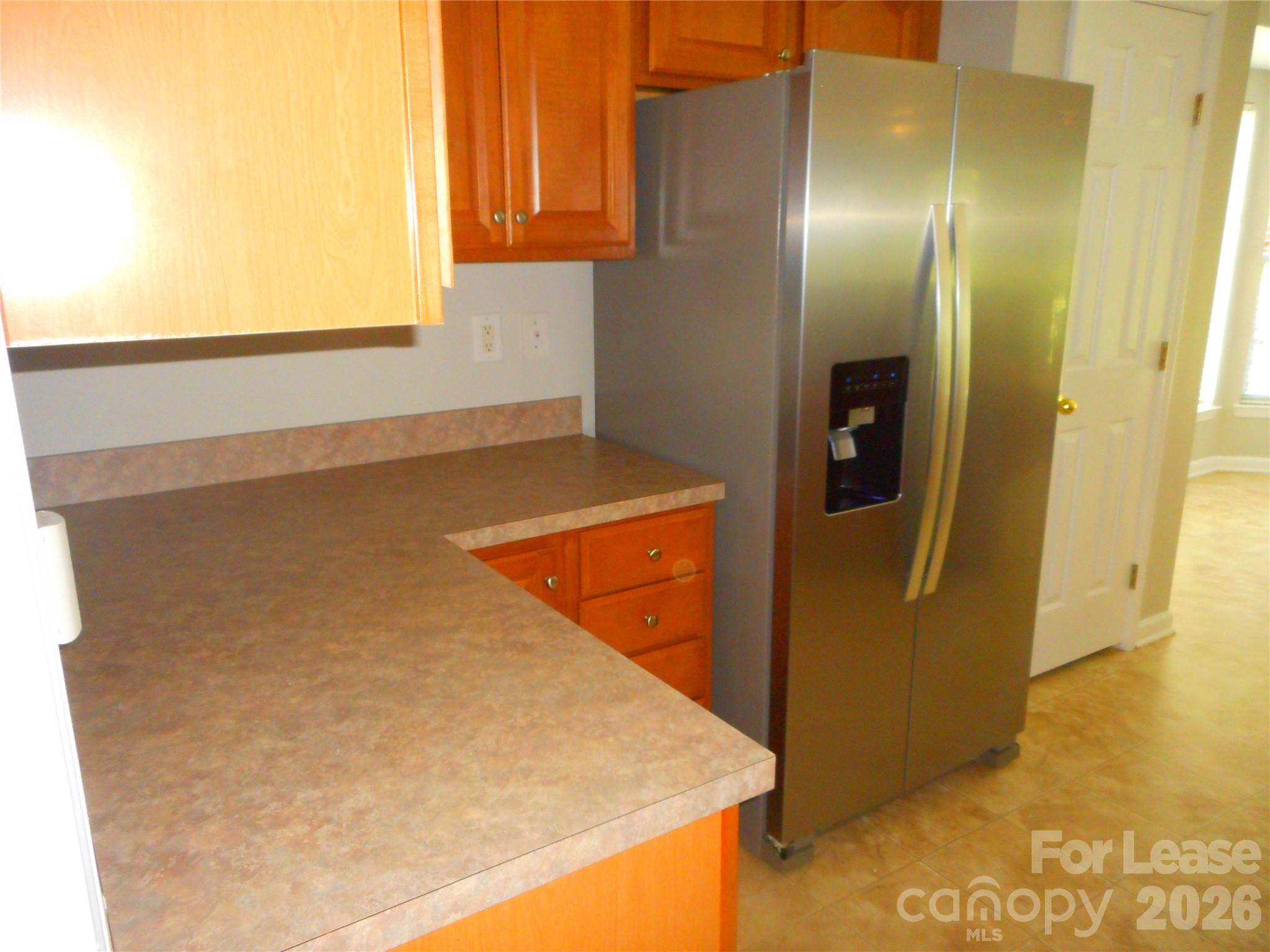 1018 Fountainbrook Drive Property Photo 6