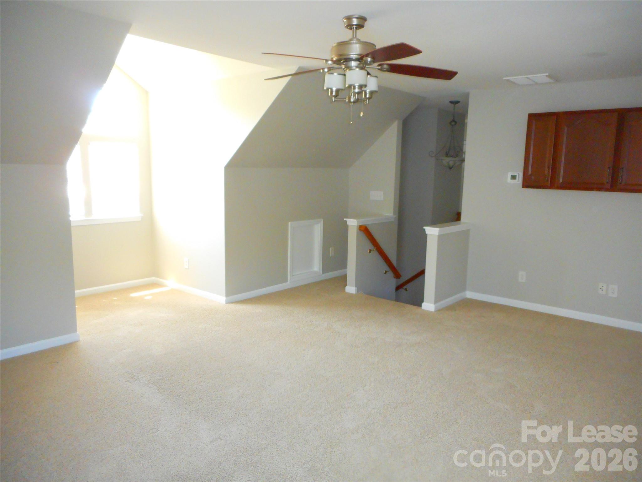 1018 Fountainbrook Drive Property Photo 15