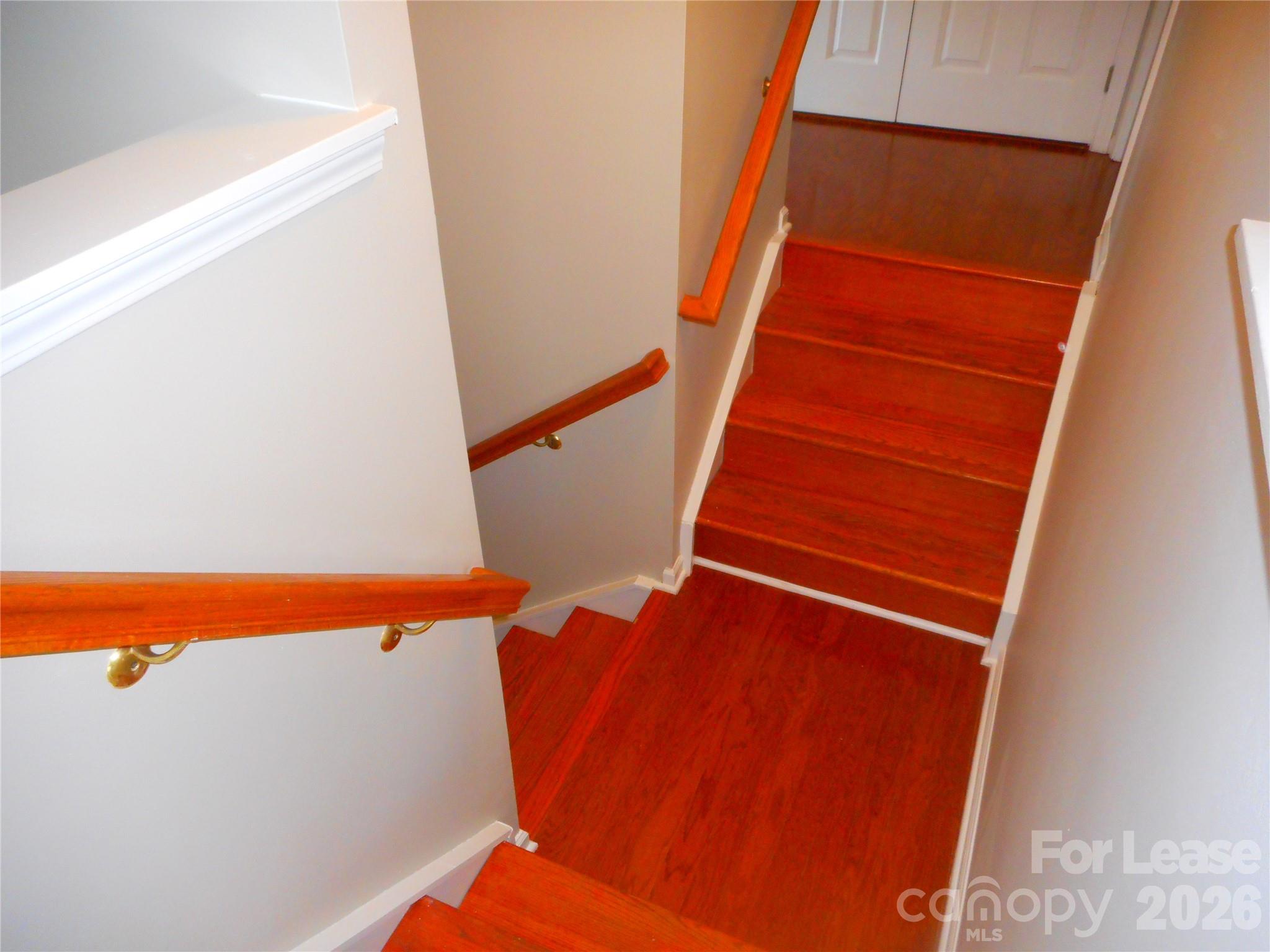 1018 Fountainbrook Drive Property Photo 17