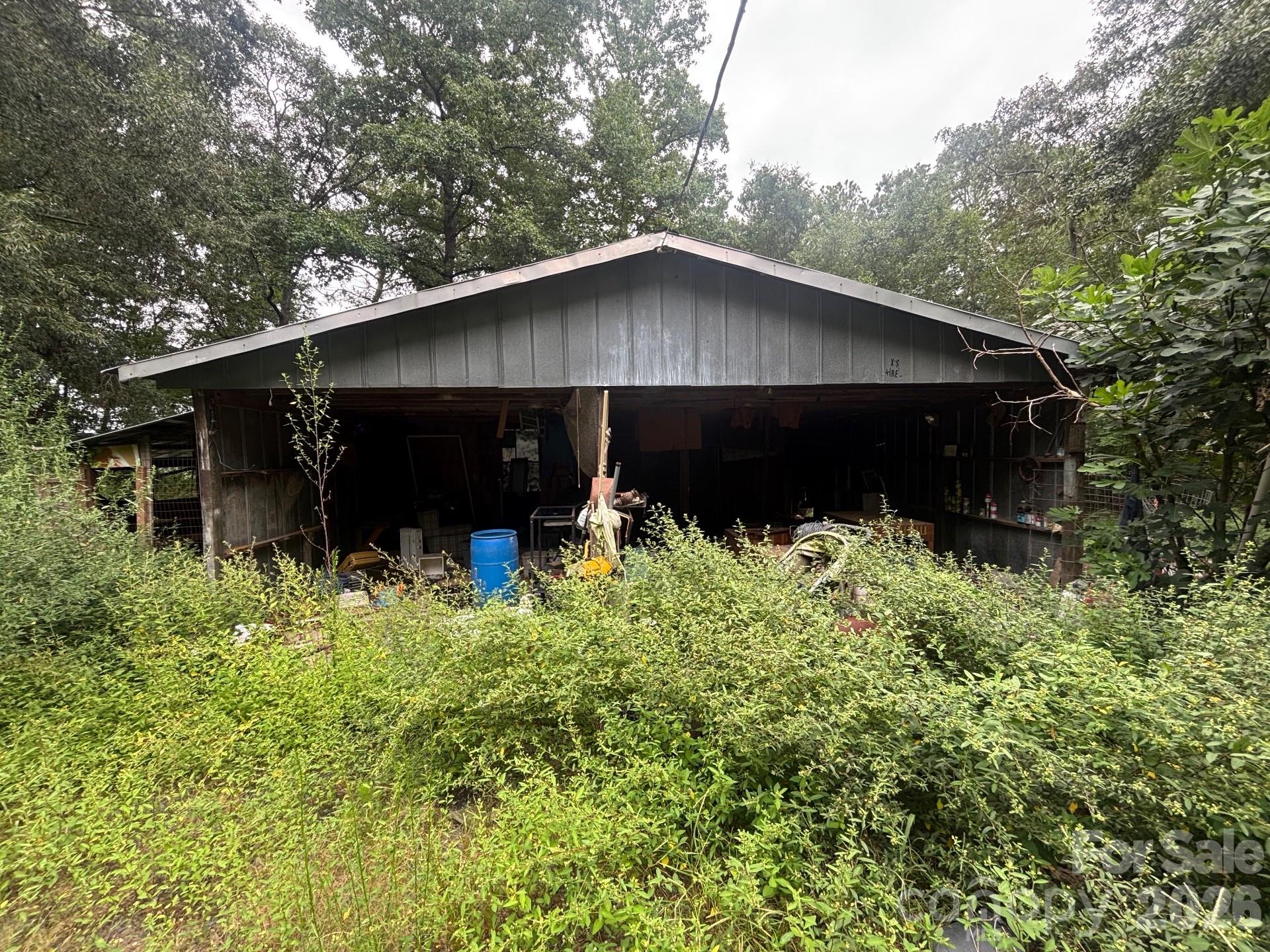 231 Deaton Road Property Photo 1