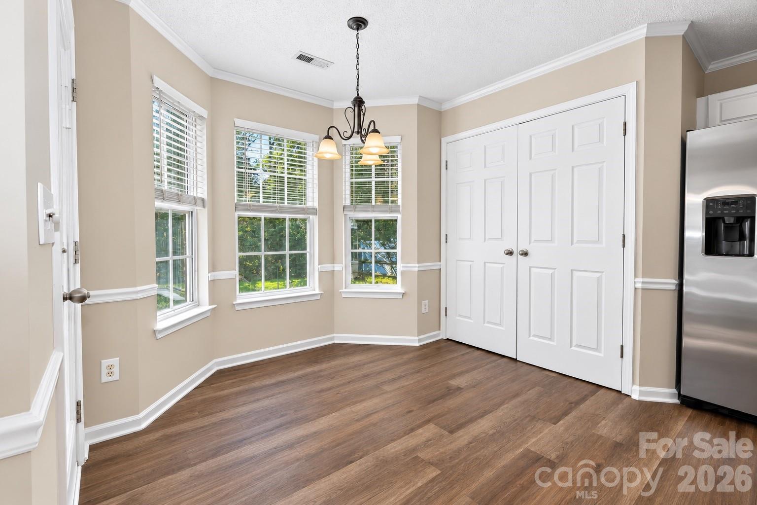 12704 Cumberland Crest Drive Property Photo 5