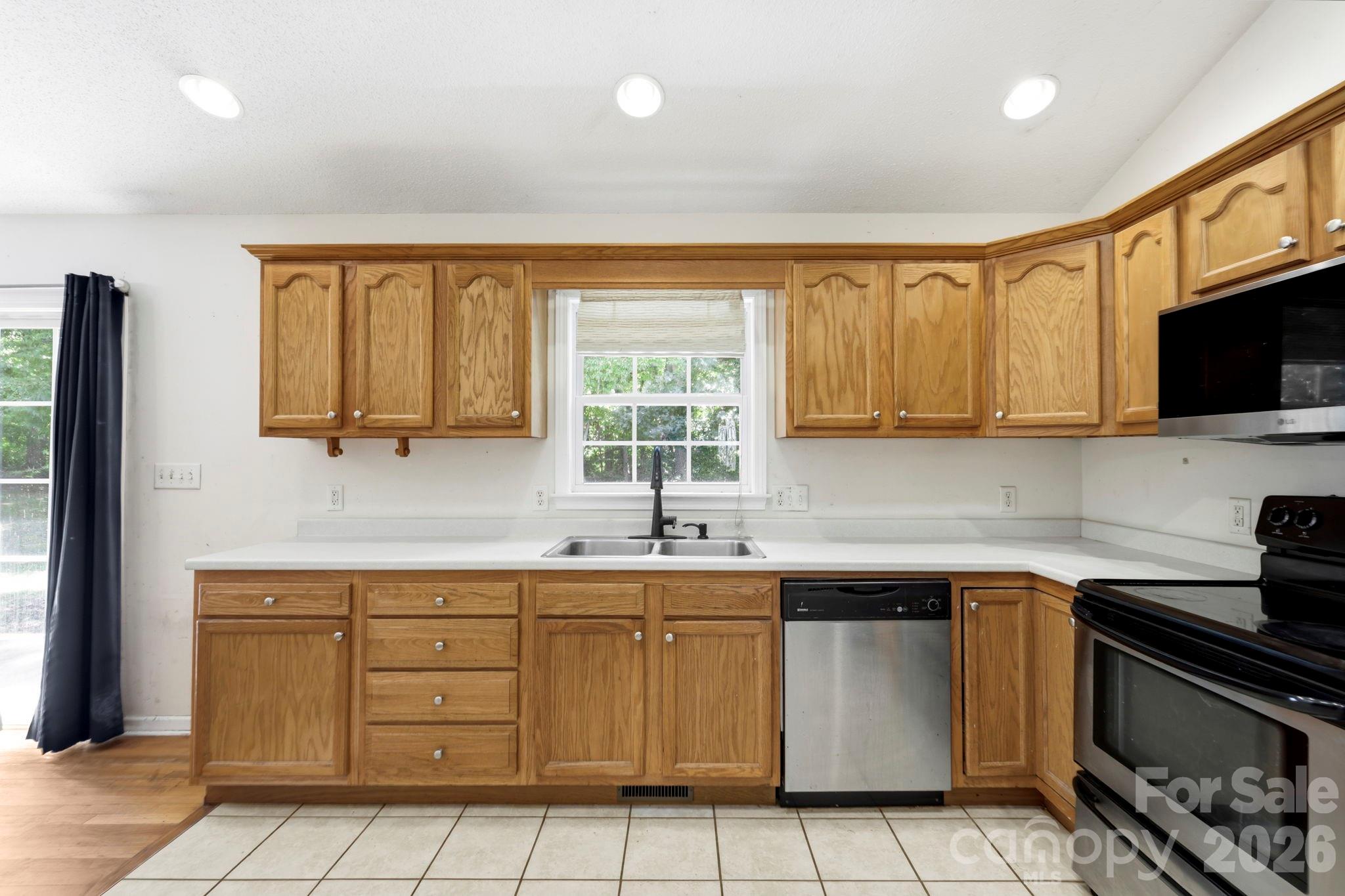 62 Chickwood Trail Property Photo 9