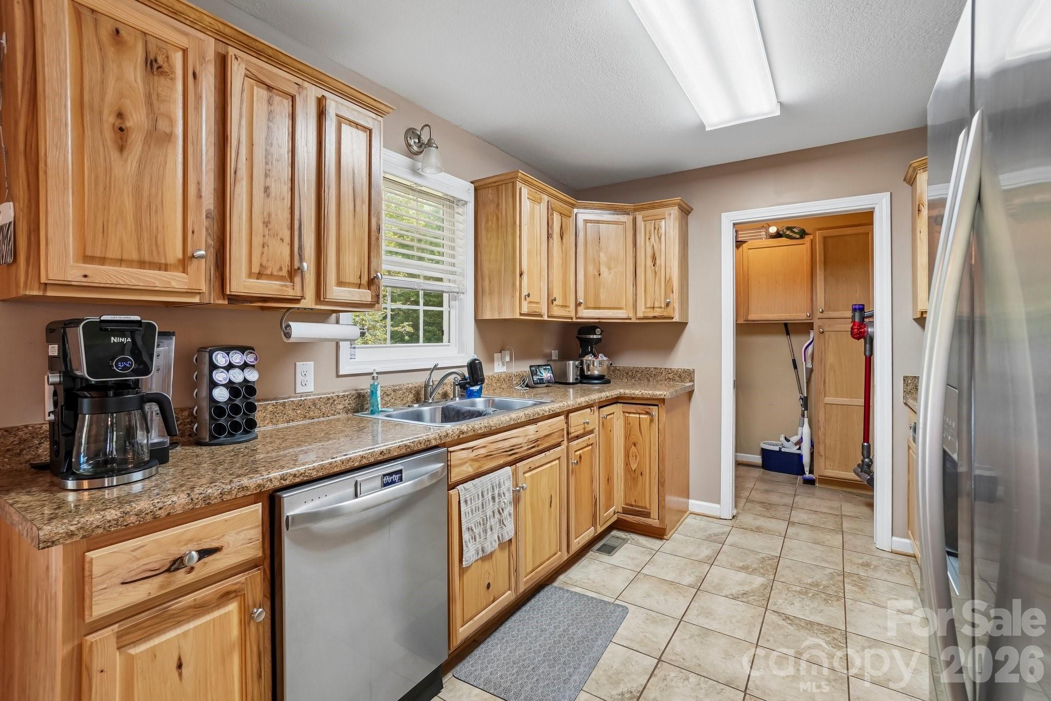 3604 Deerbrook Road Property Photo 7