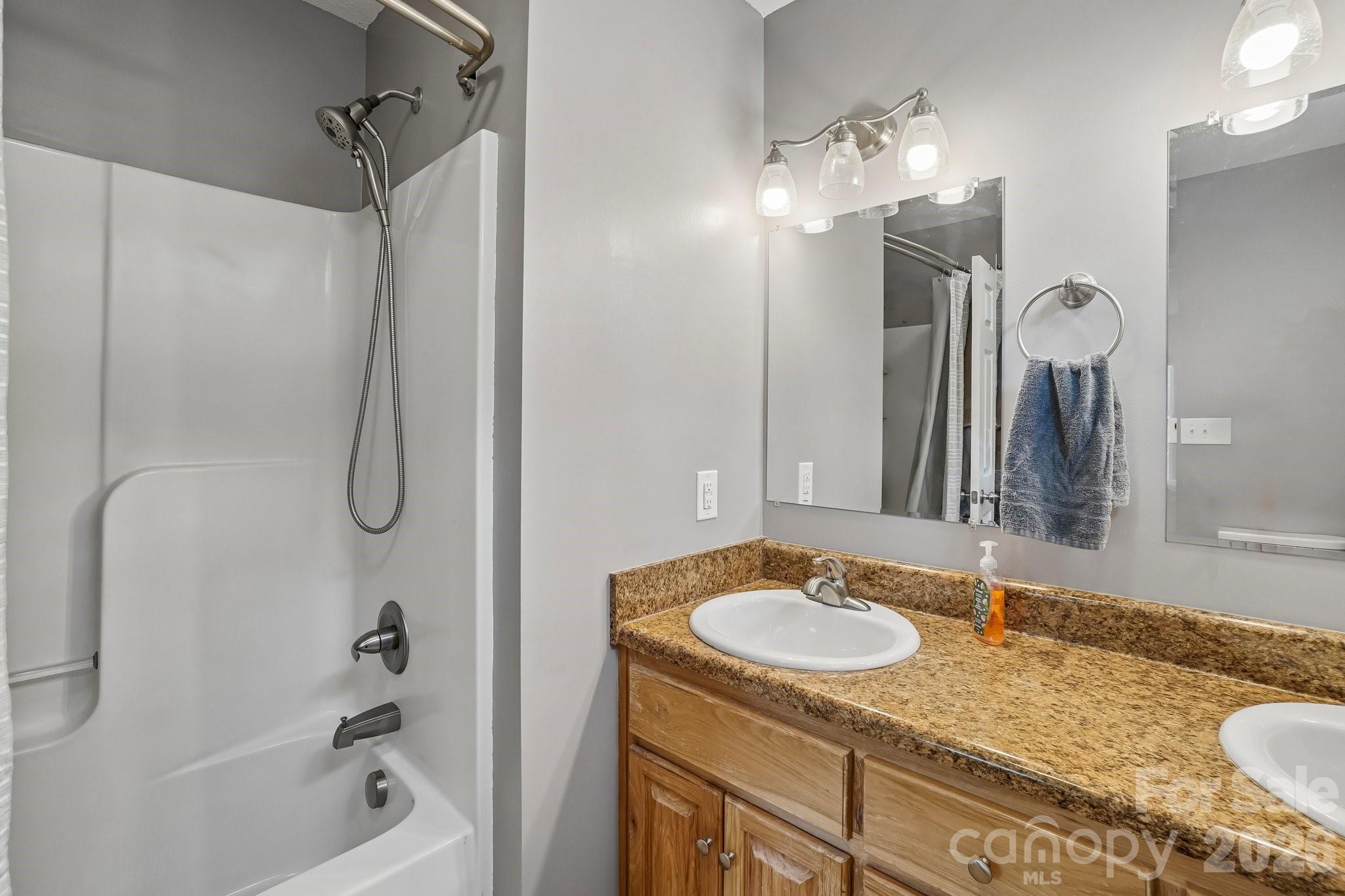 3604 Deerbrook Road Property Photo 11