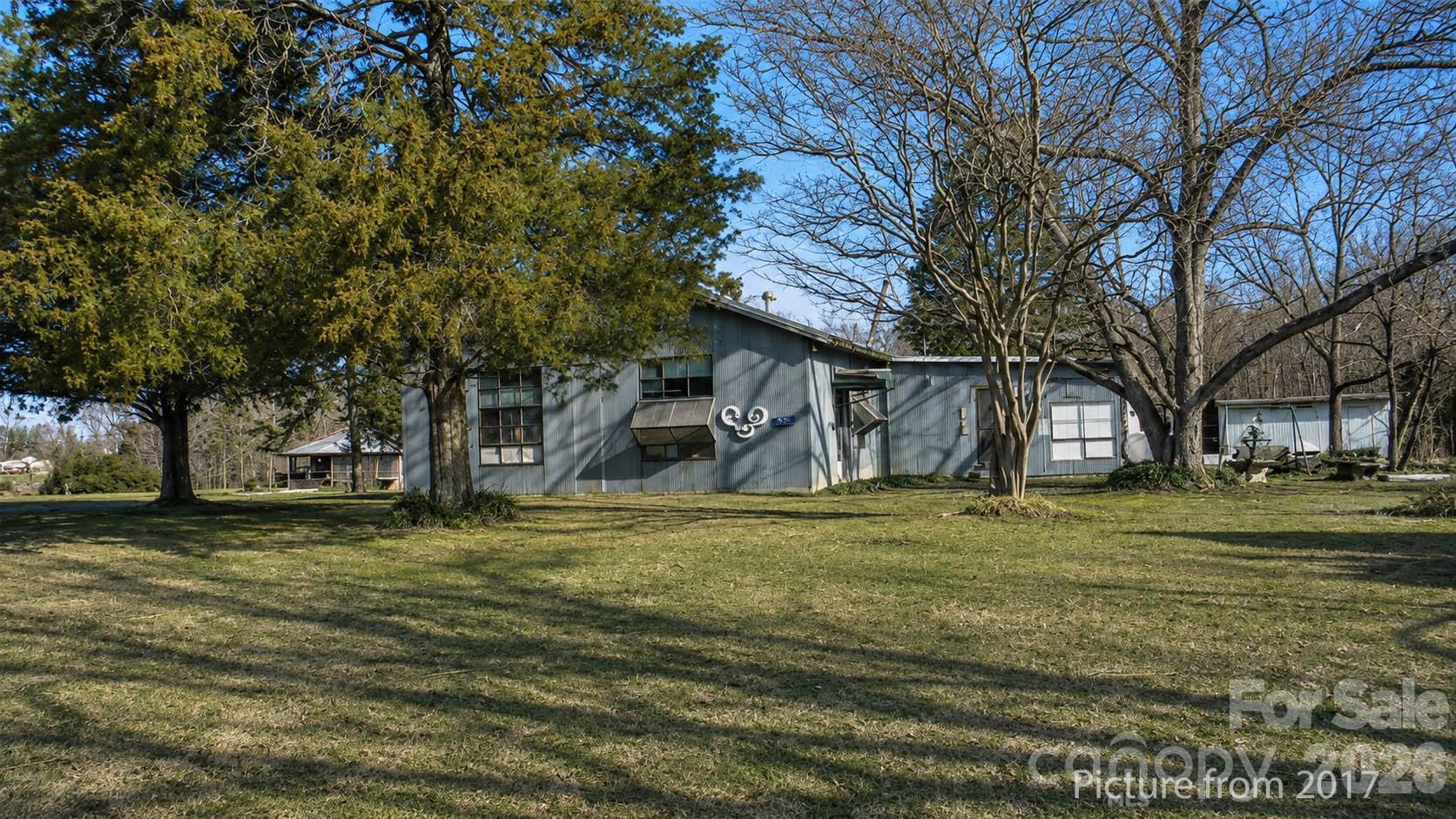 194 Old Limestone Road Property Photo 3