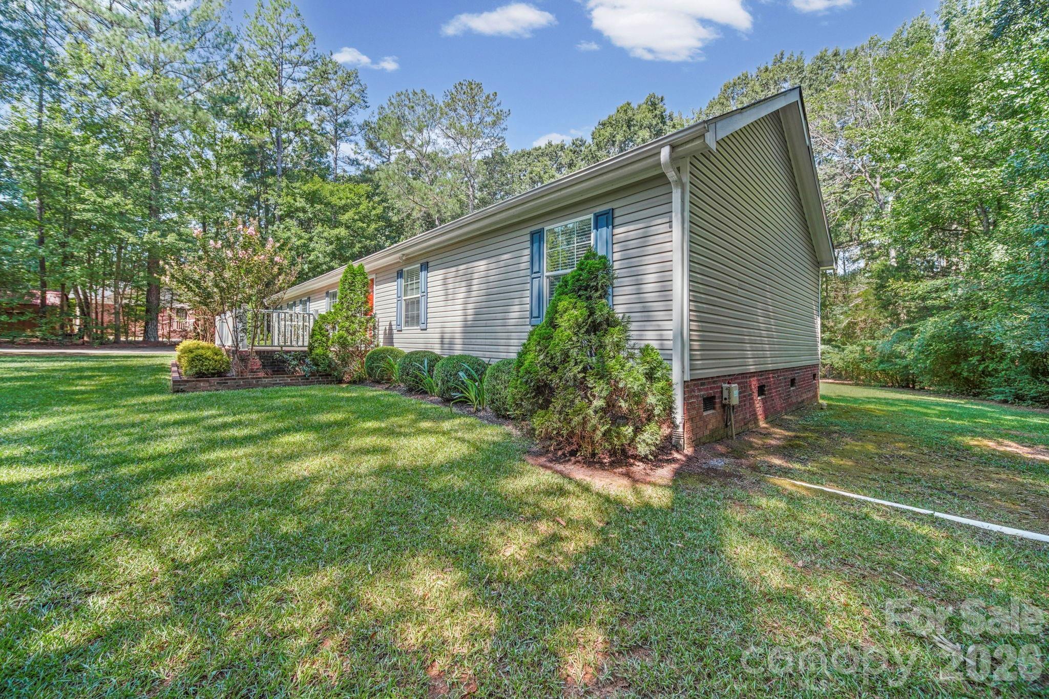 2006 Waxhaw Highway Property Photo 2