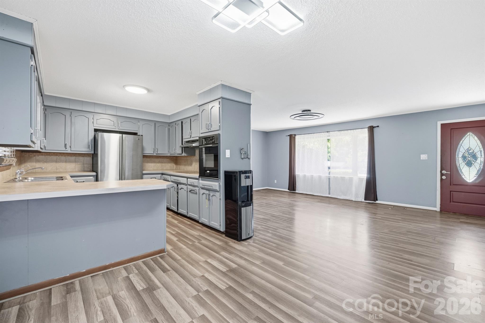 2300 Brookwood Road Property Photo 3