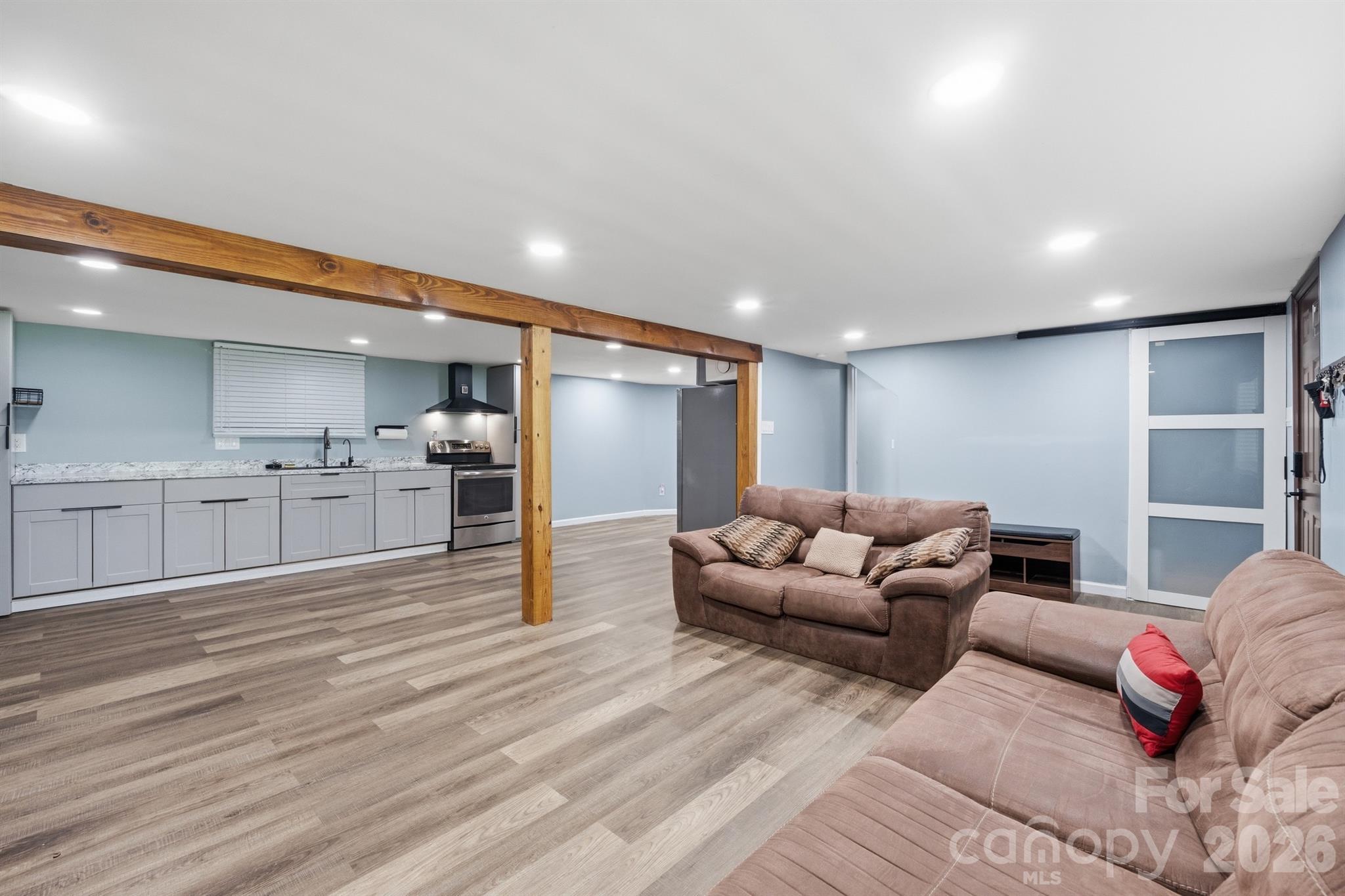 2300 Brookwood Road Property Photo 7