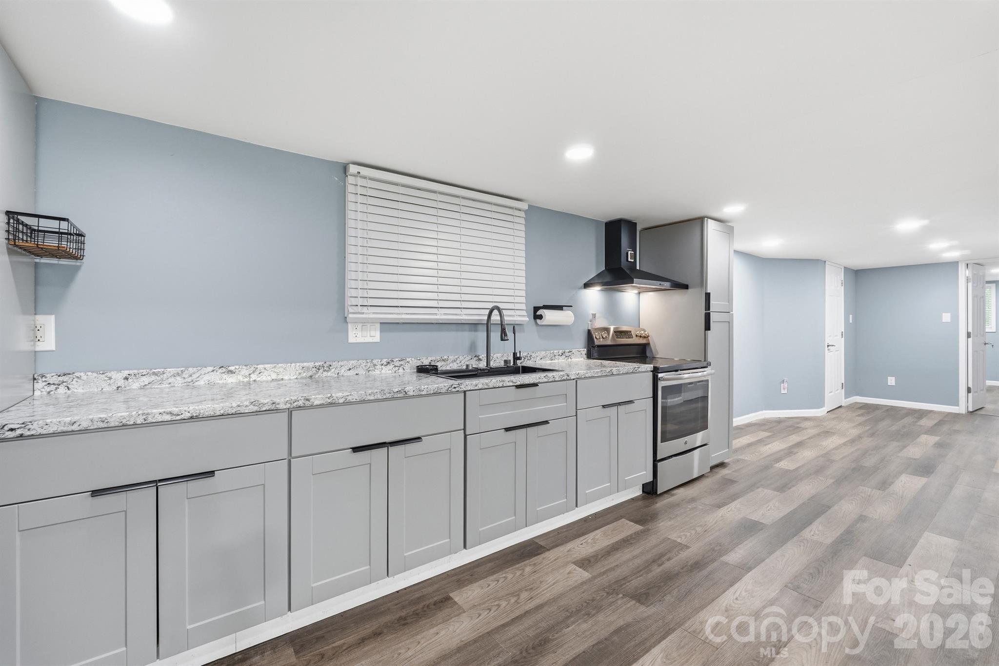 2300 Brookwood Road Property Photo 12
