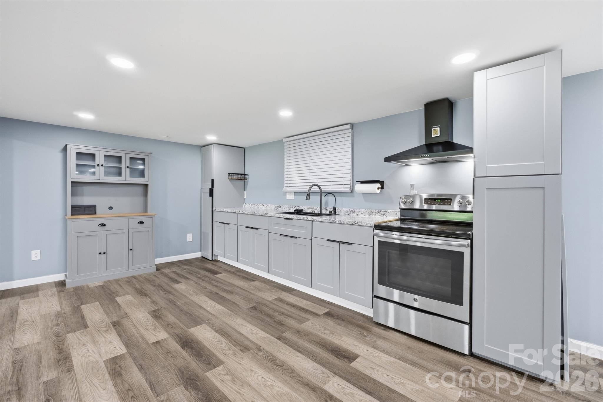 2300 Brookwood Road Property Photo 13