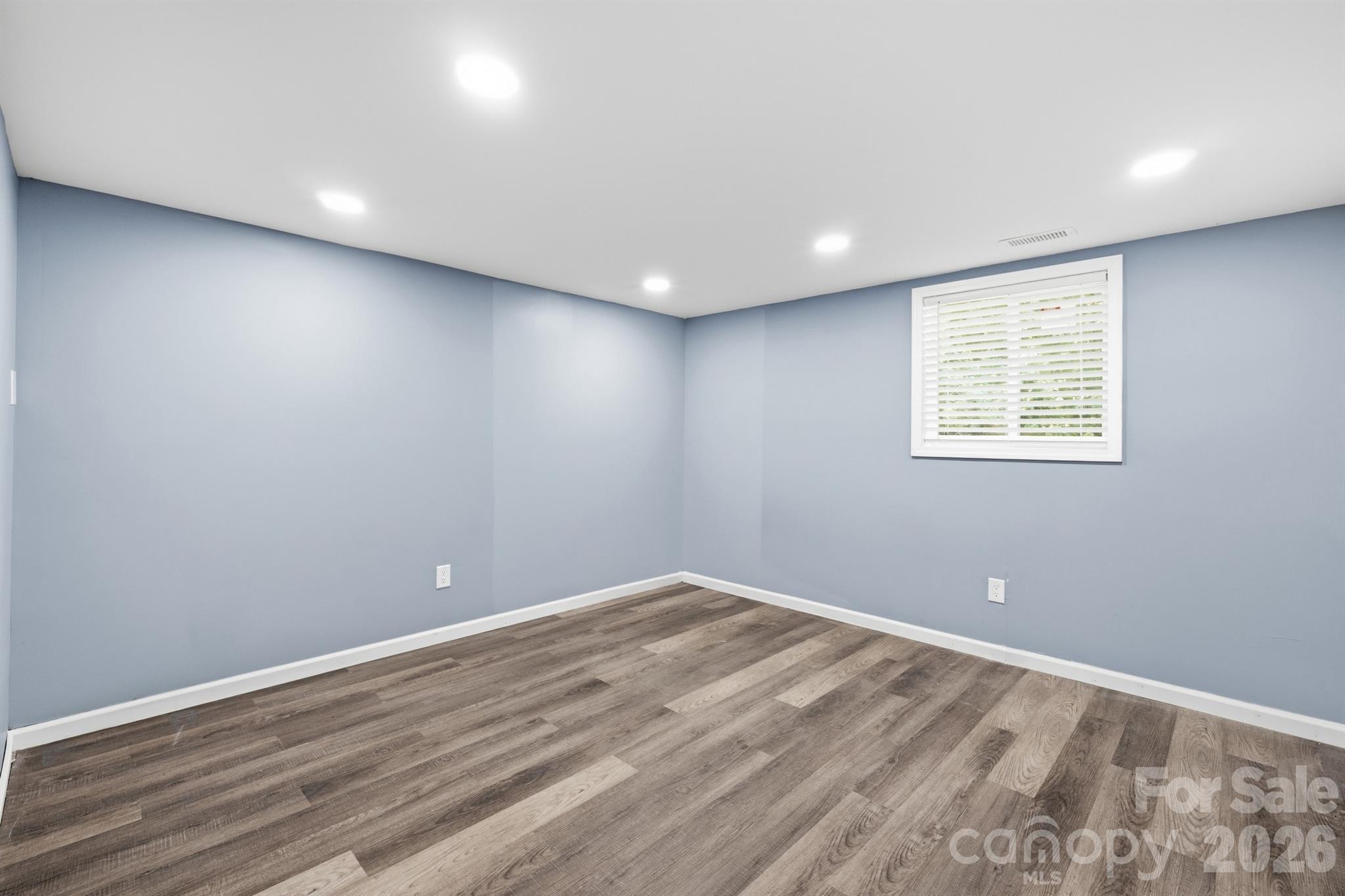 2300 Brookwood Road Property Photo 16