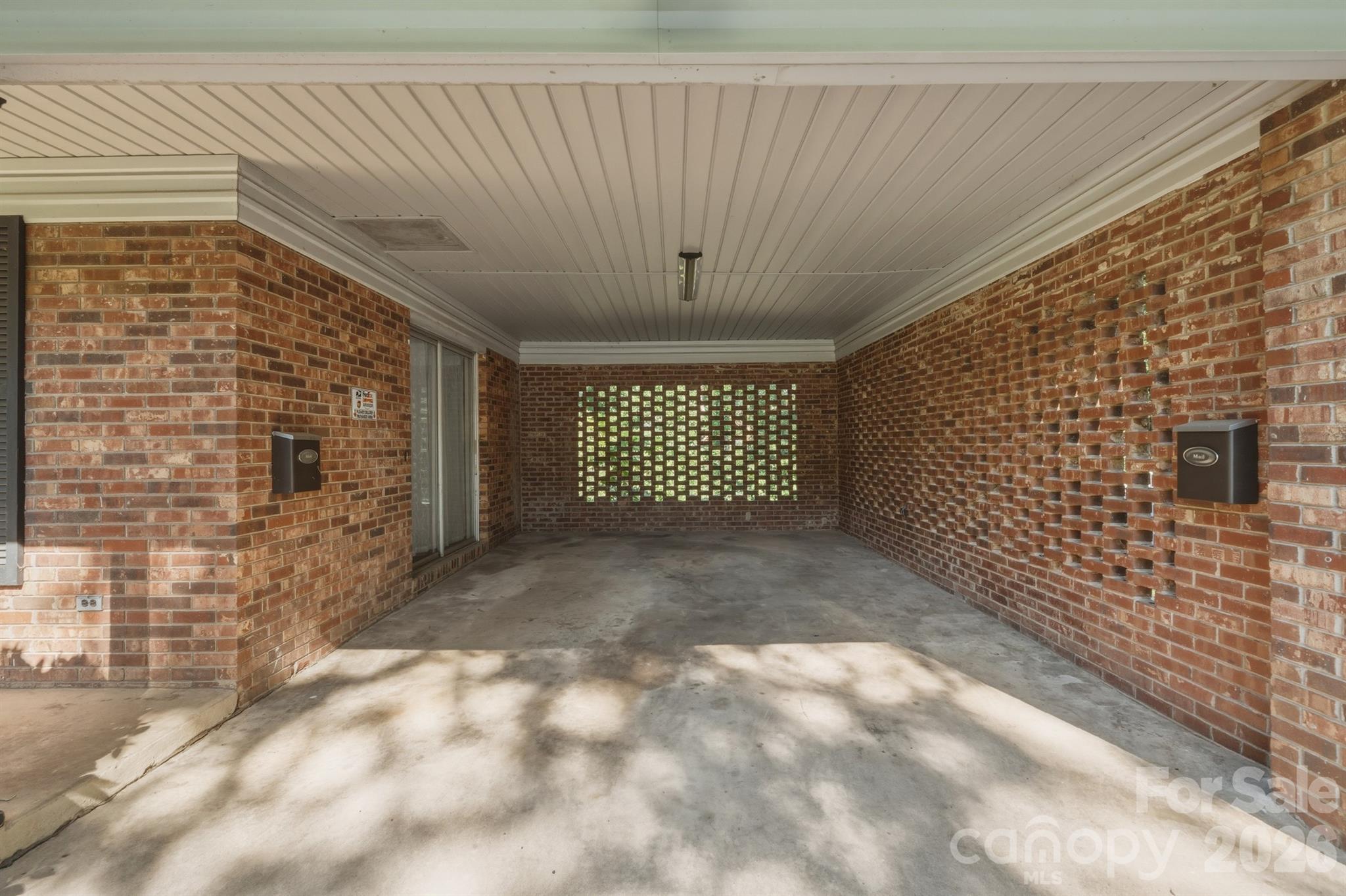2300 Brookwood Road Property Photo 22