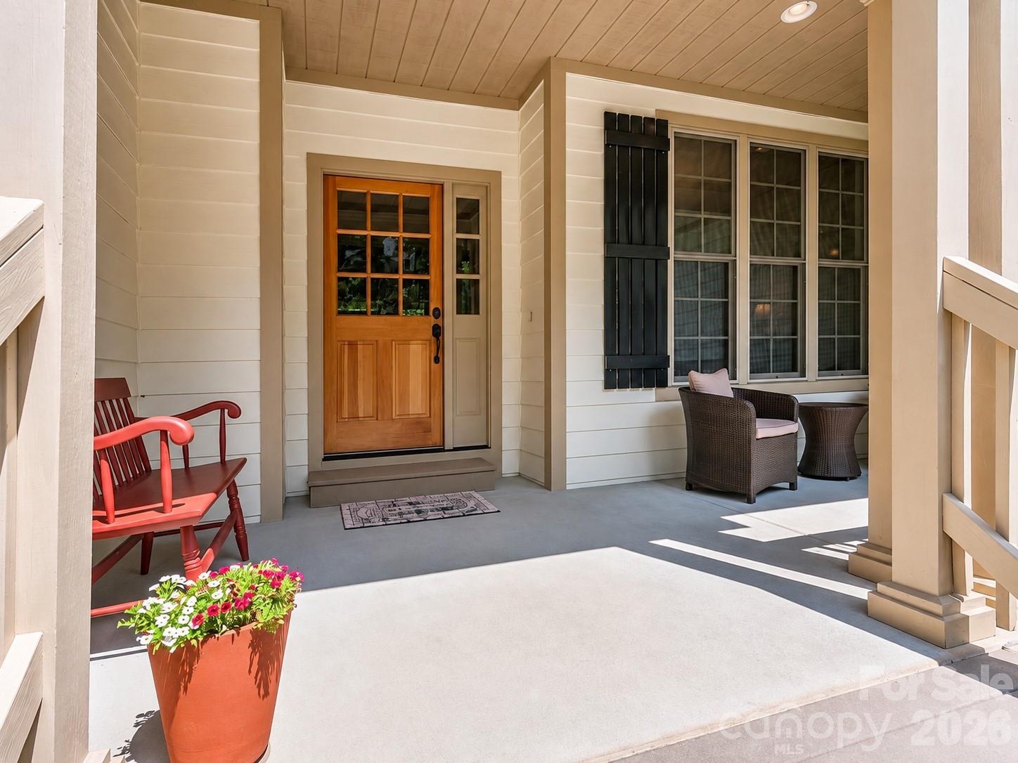 122 Twin Courts Drive Property Photo 8
