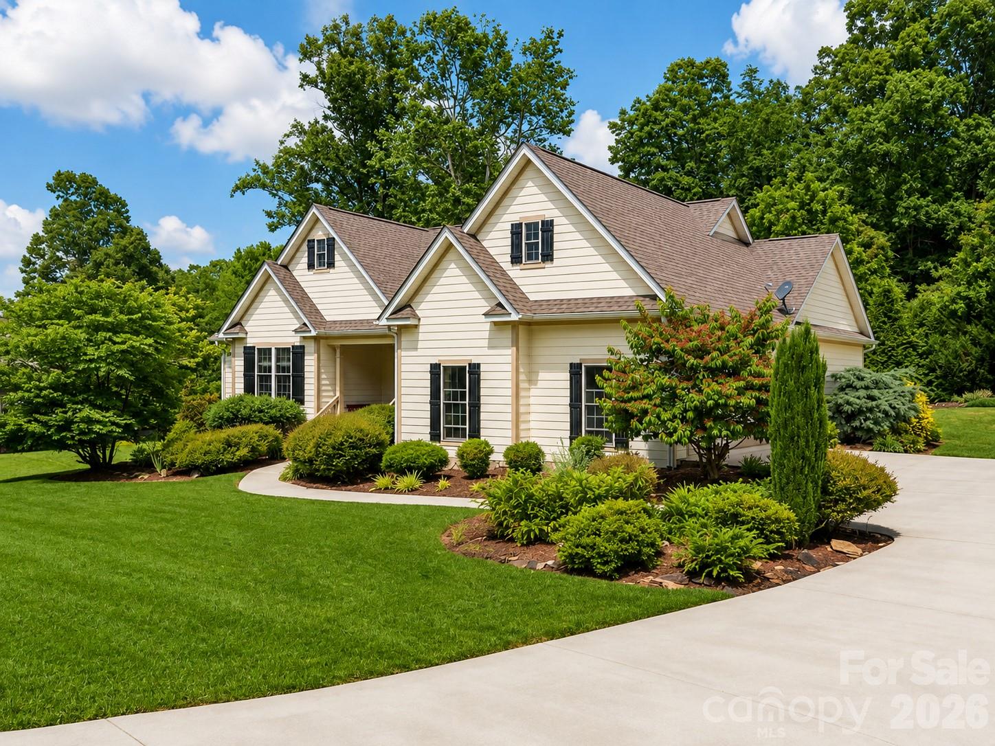 122 Twin Courts Drive Property Photo 19