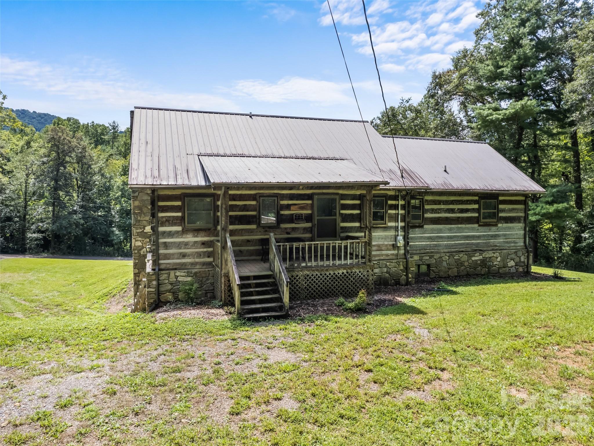 831 Qualla Road Property Photo 3