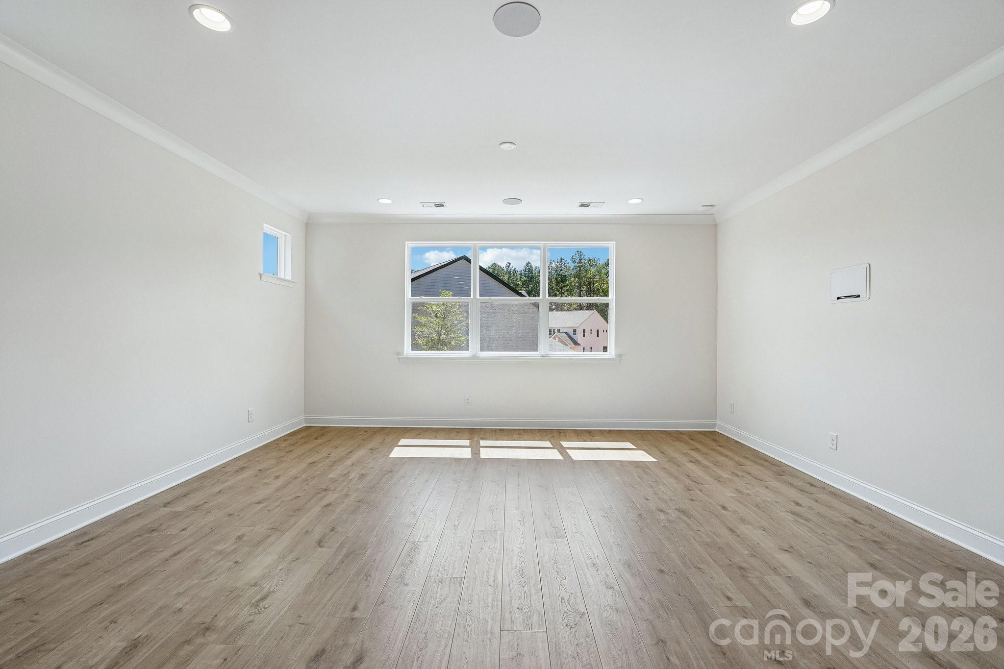 16037 Watts Creek Road Property Photo 6