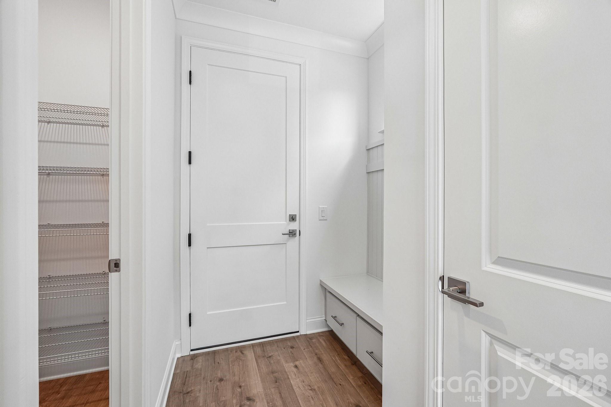 16037 Watts Creek Road Property Photo 9