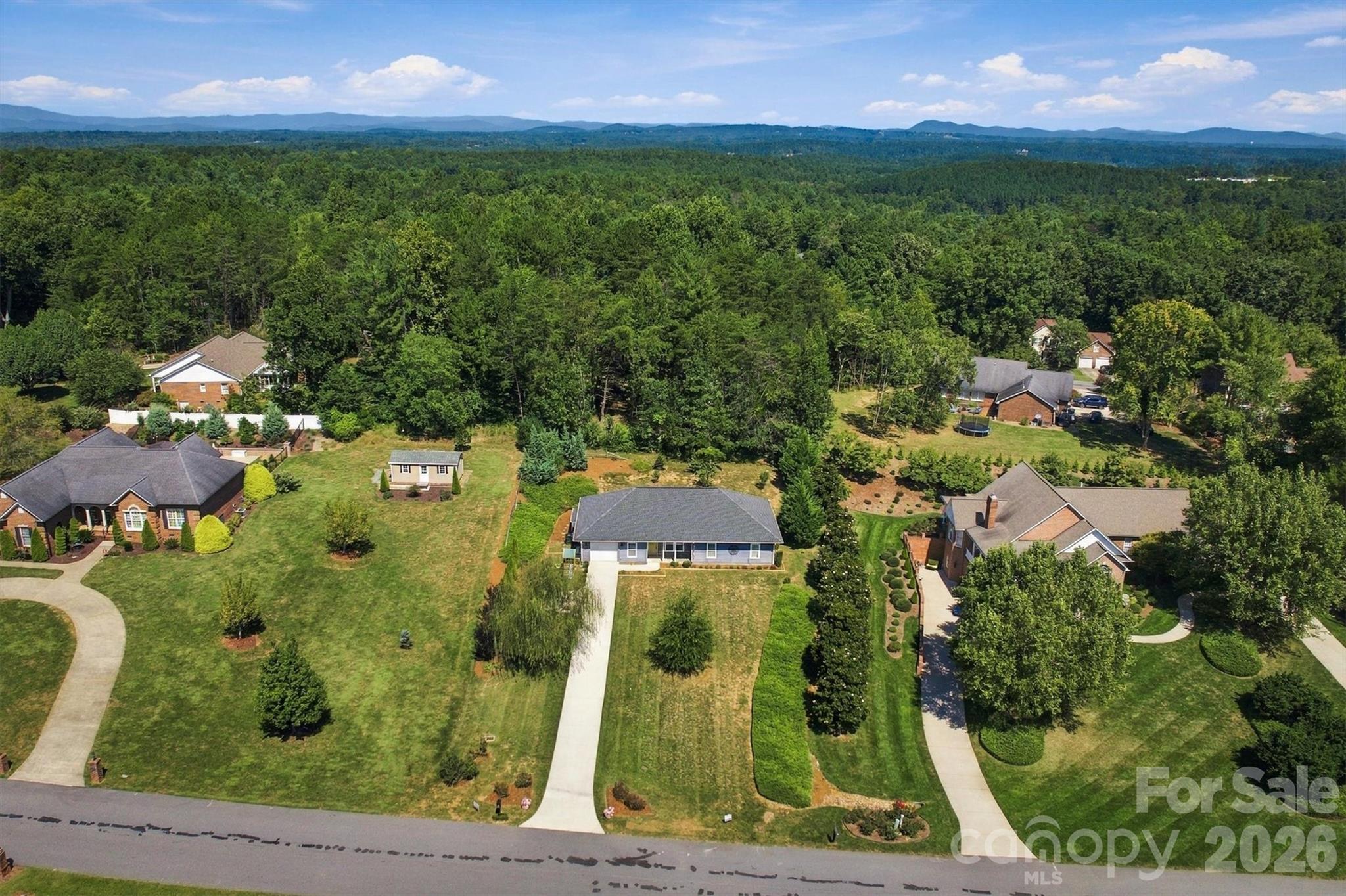 329 Springwood Drive Property Photo 24