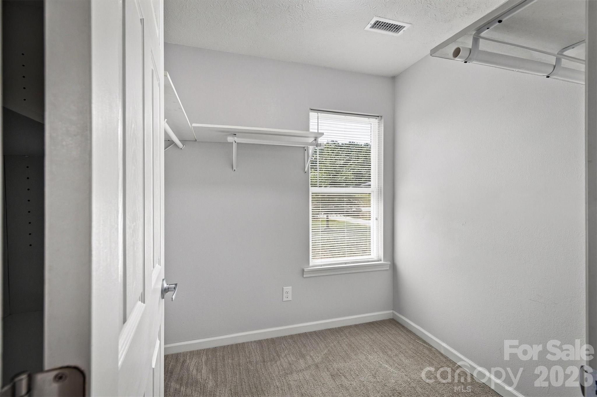 329 Springwood Drive Property Photo 39