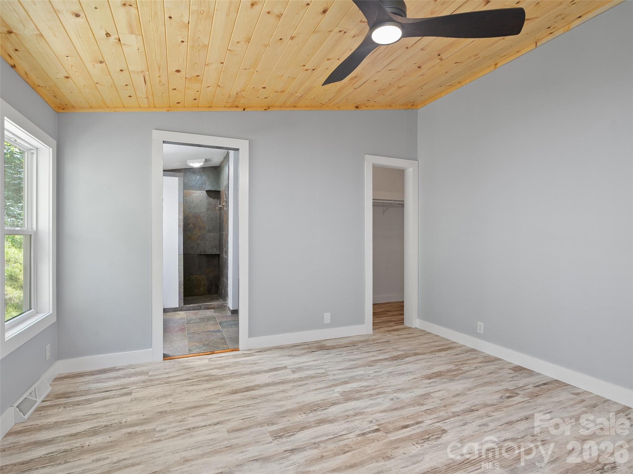 26 Lancelot Loop Property Photo 24