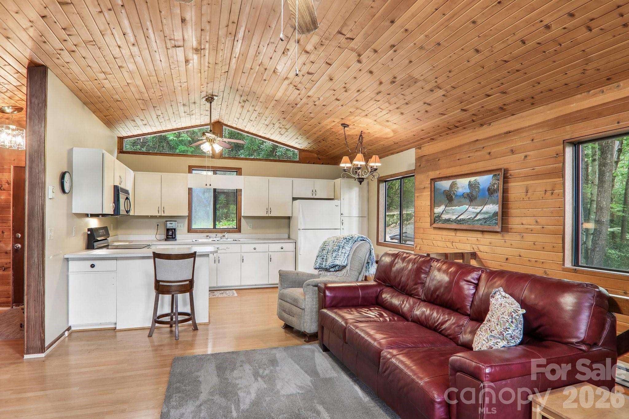 21 Wild Bird Lane Property Photo 10