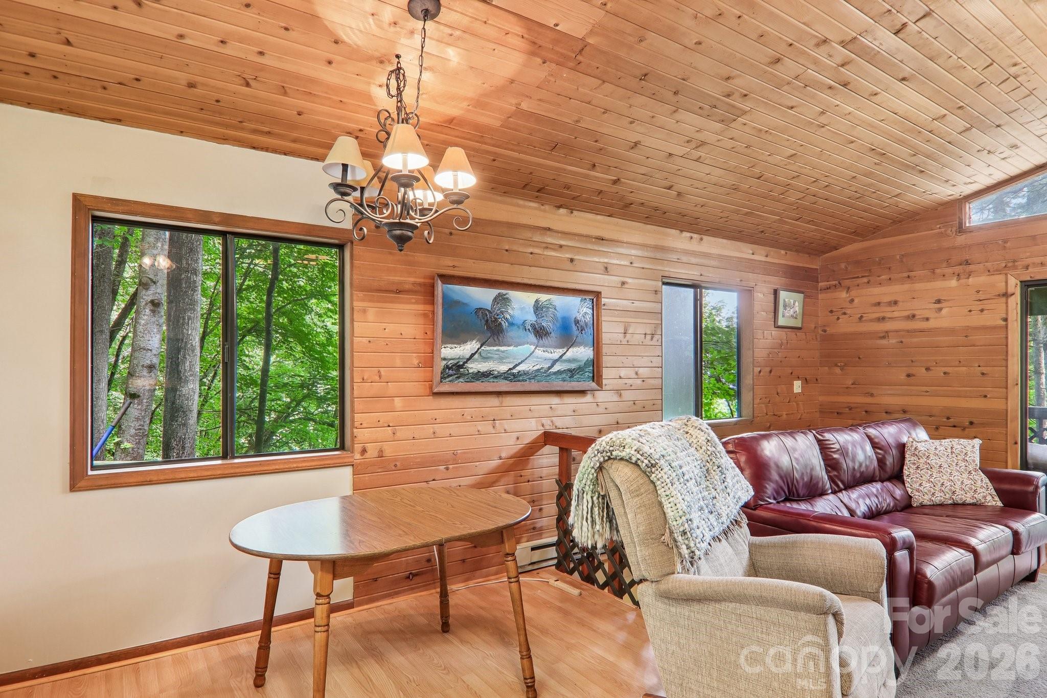 21 Wild Bird Lane Property Photo 13