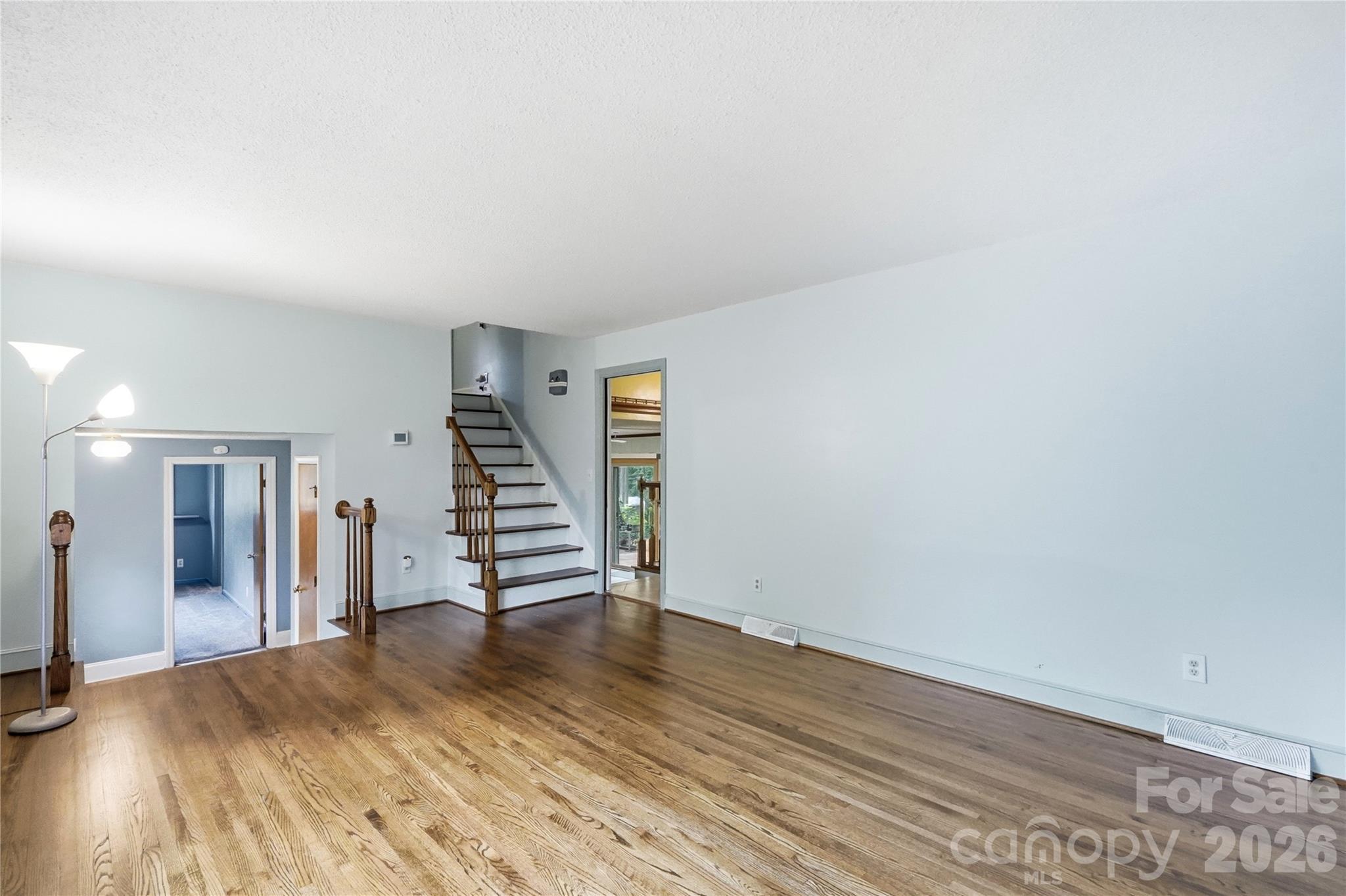 4819 Carousel Drive Property Photo 13