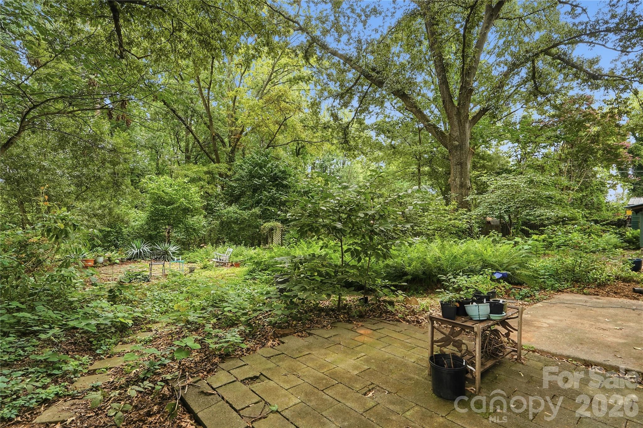 4819 Carousel Drive Property Photo 28