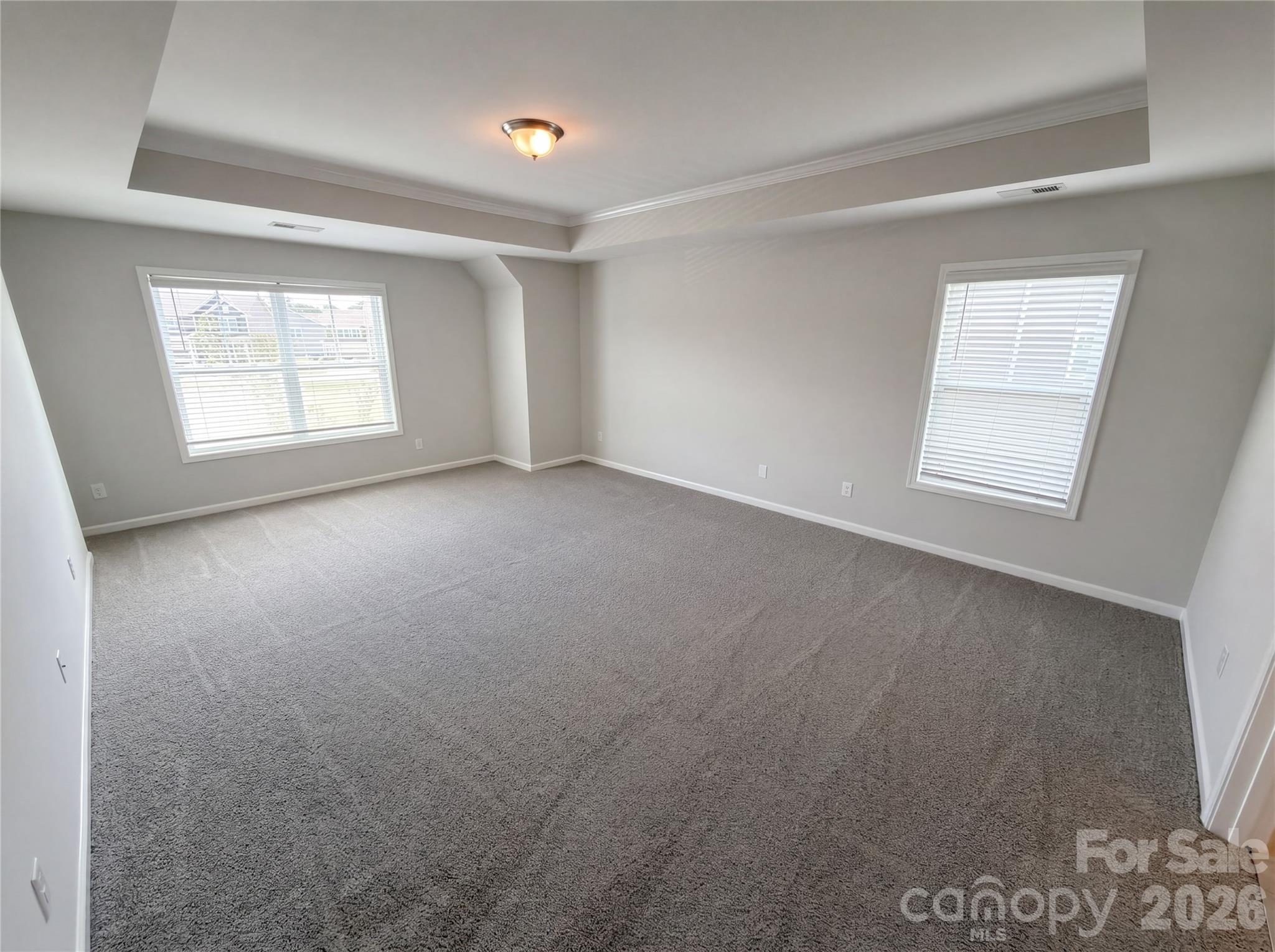 5013 Shadowbrook Road Property Photo 7