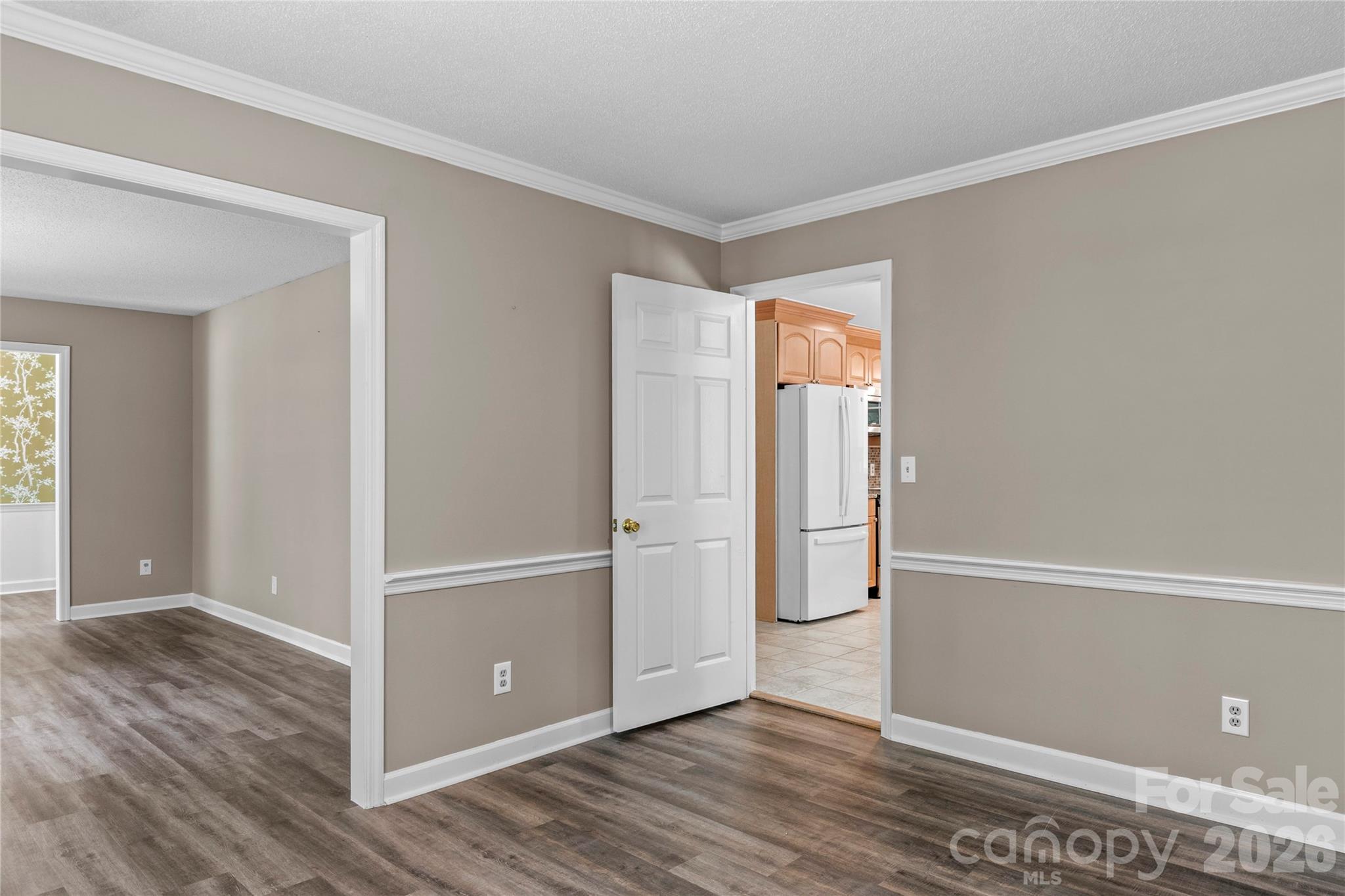 3545 N Lakeshore Drive Property Photo 7