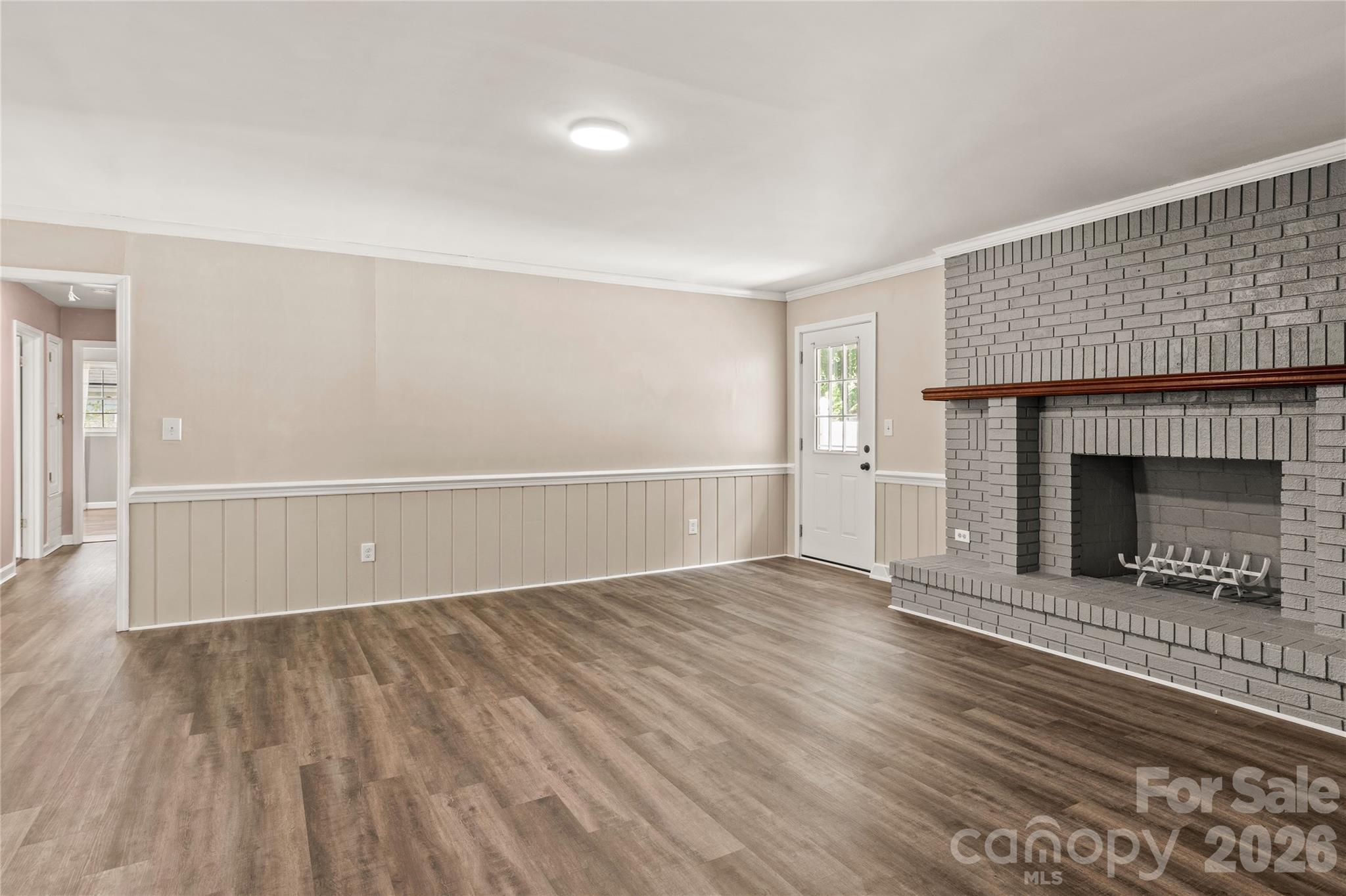 3545 N Lakeshore Drive Property Photo 15