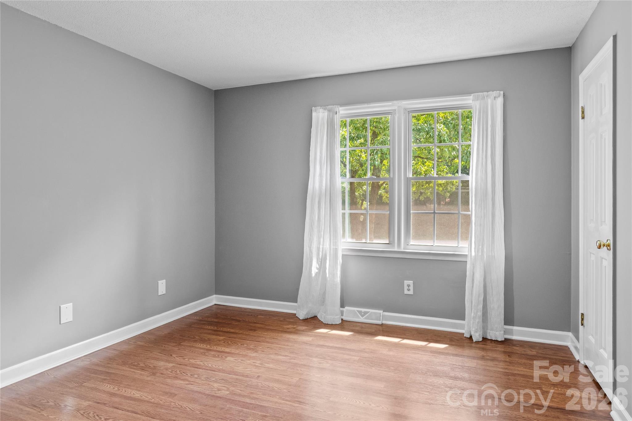 3545 N Lakeshore Drive Property Photo 24