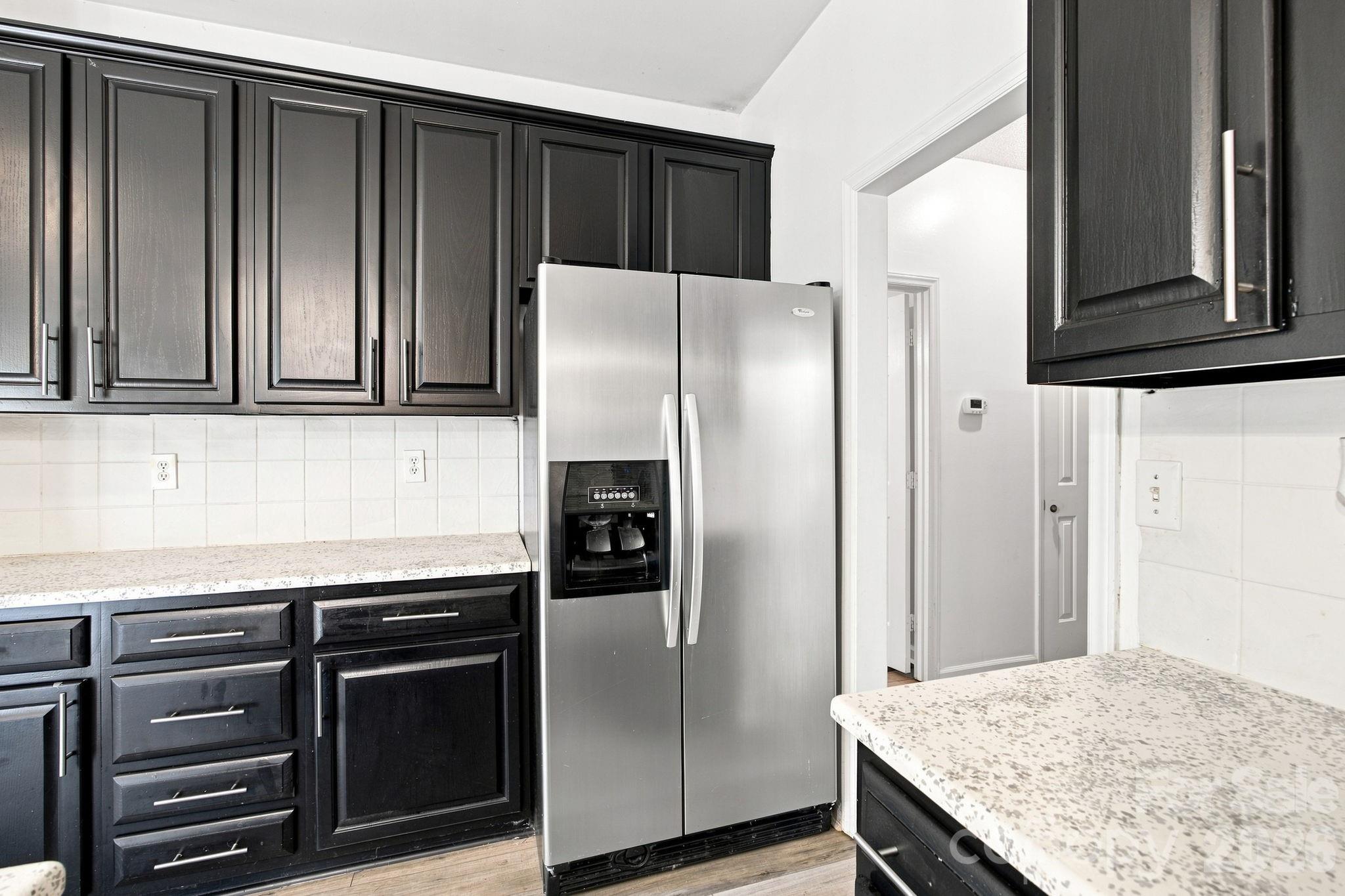 8927 Raven Park Drive Property Photo 13