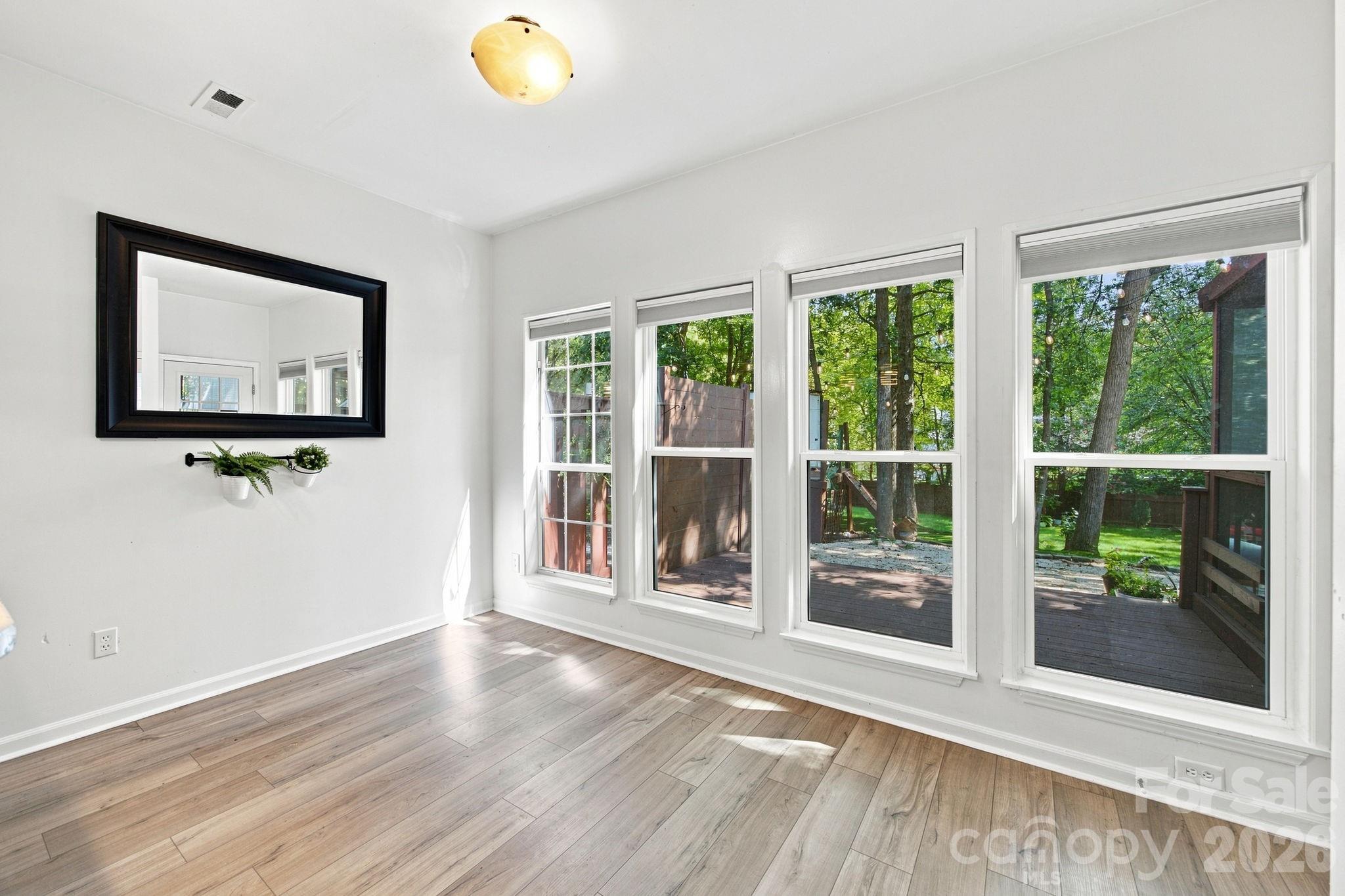 8927 Raven Park Drive Property Photo 15