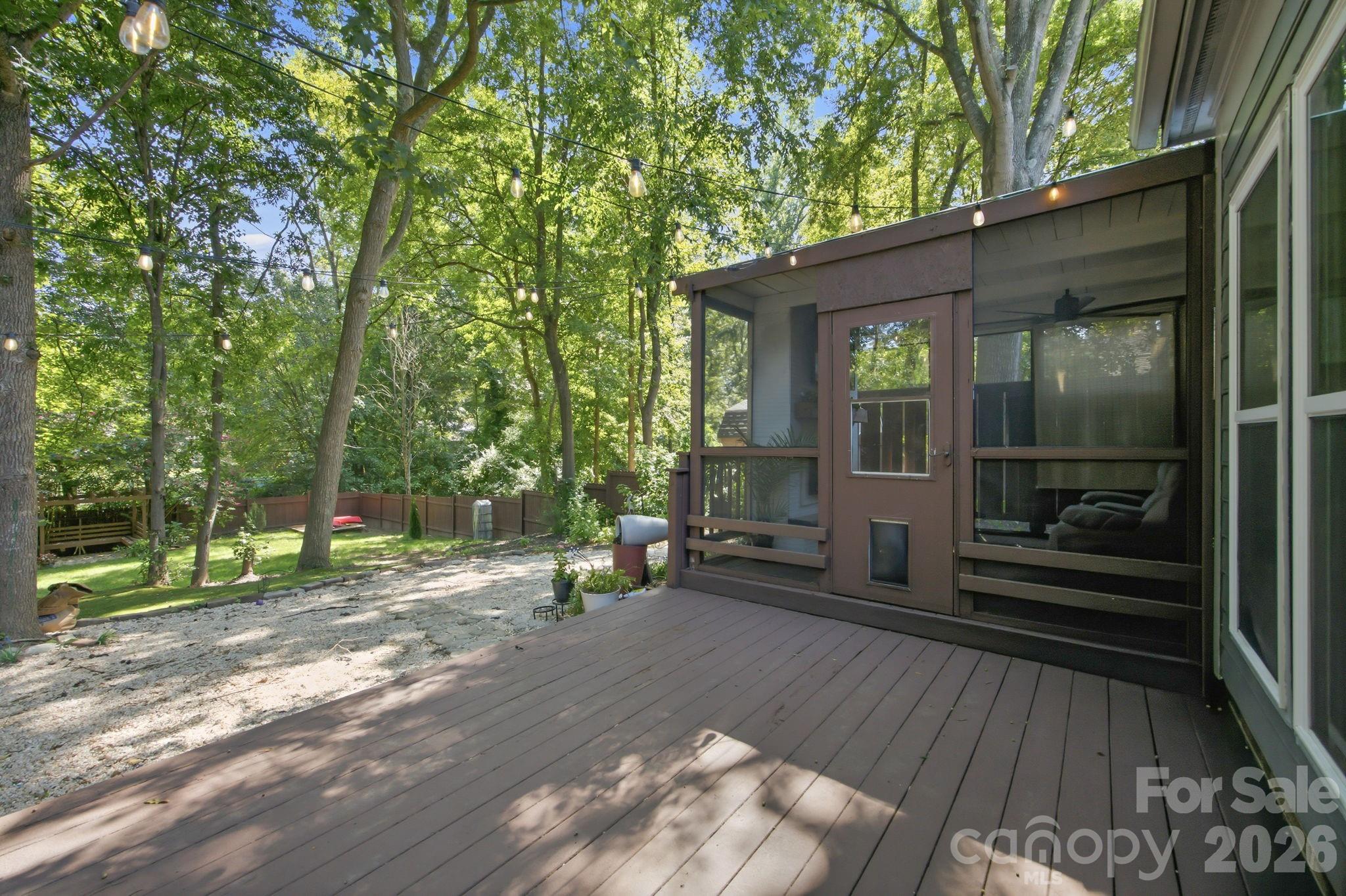 8927 Raven Park Drive Property Photo 33
