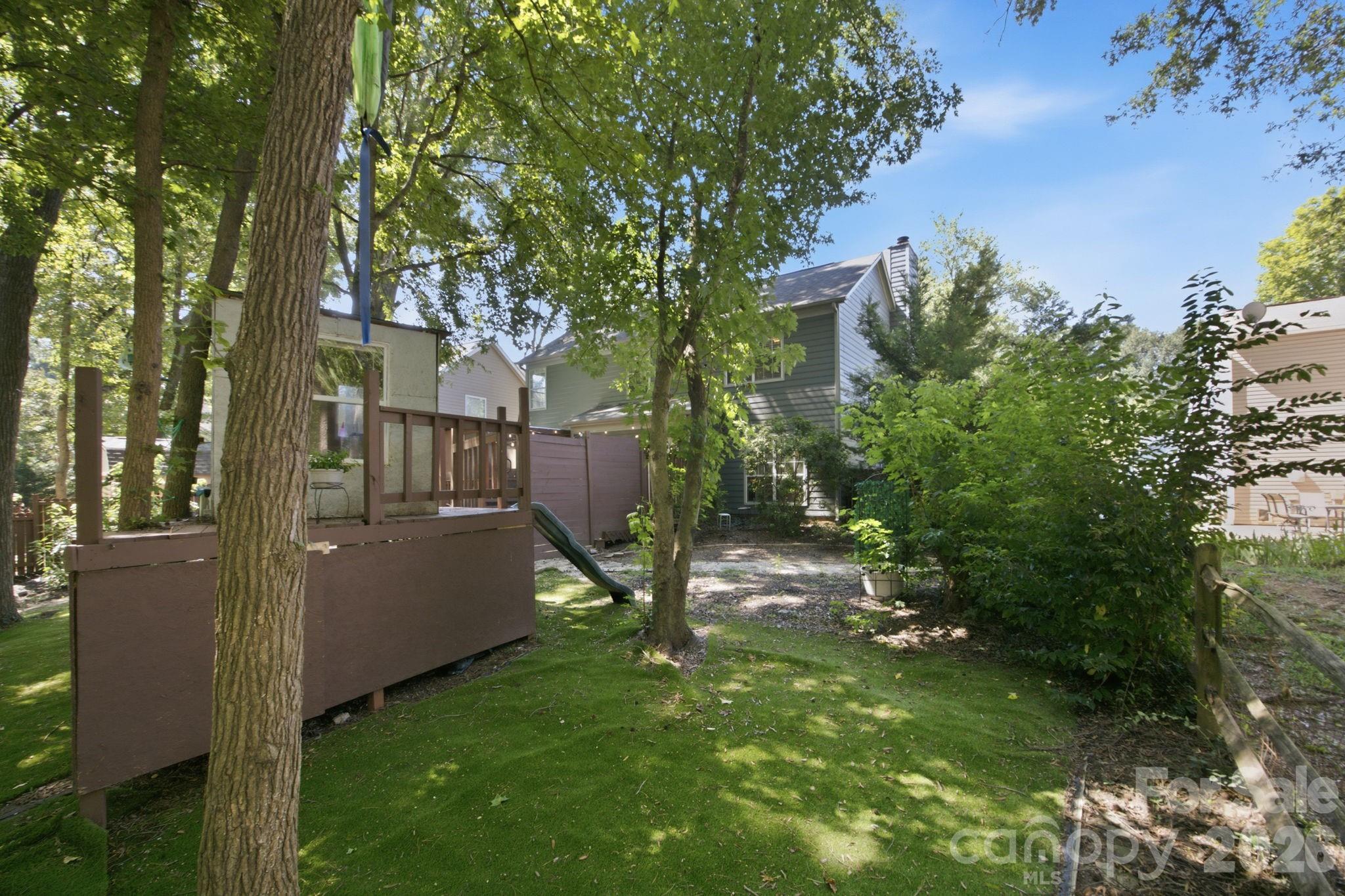 8927 Raven Park Drive Property Photo 37