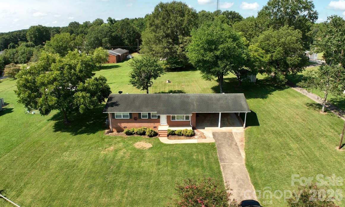 424 Bear Creek Road Property Photo 3
