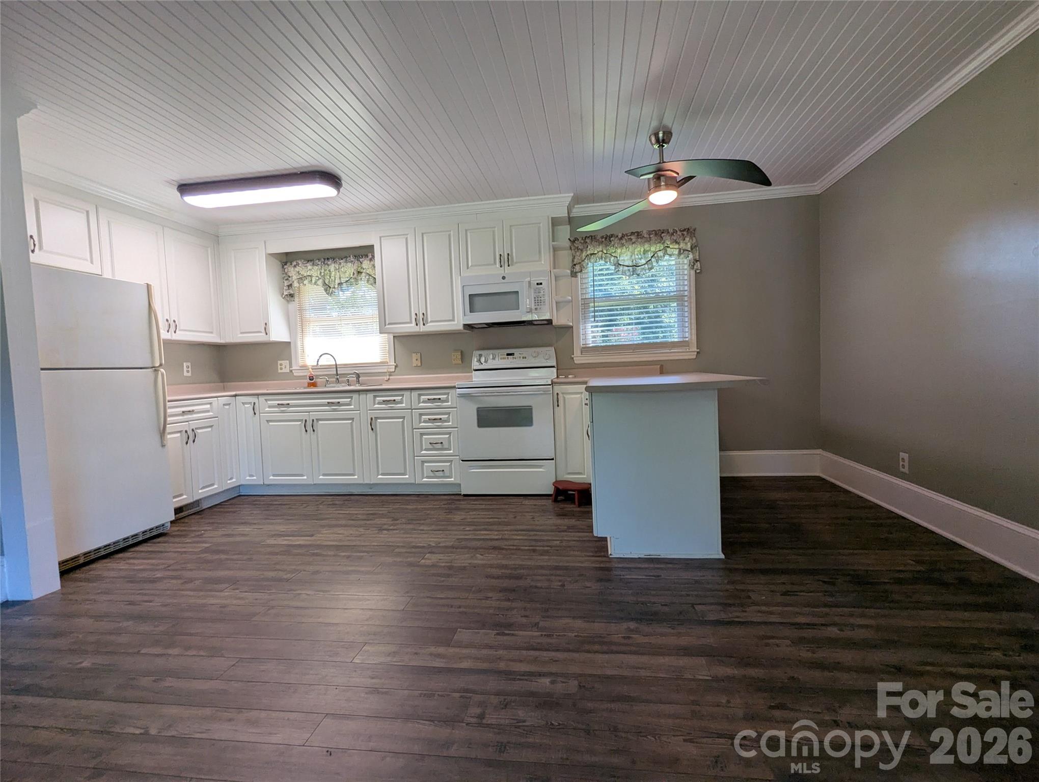 424 Bear Creek Road Property Photo 9