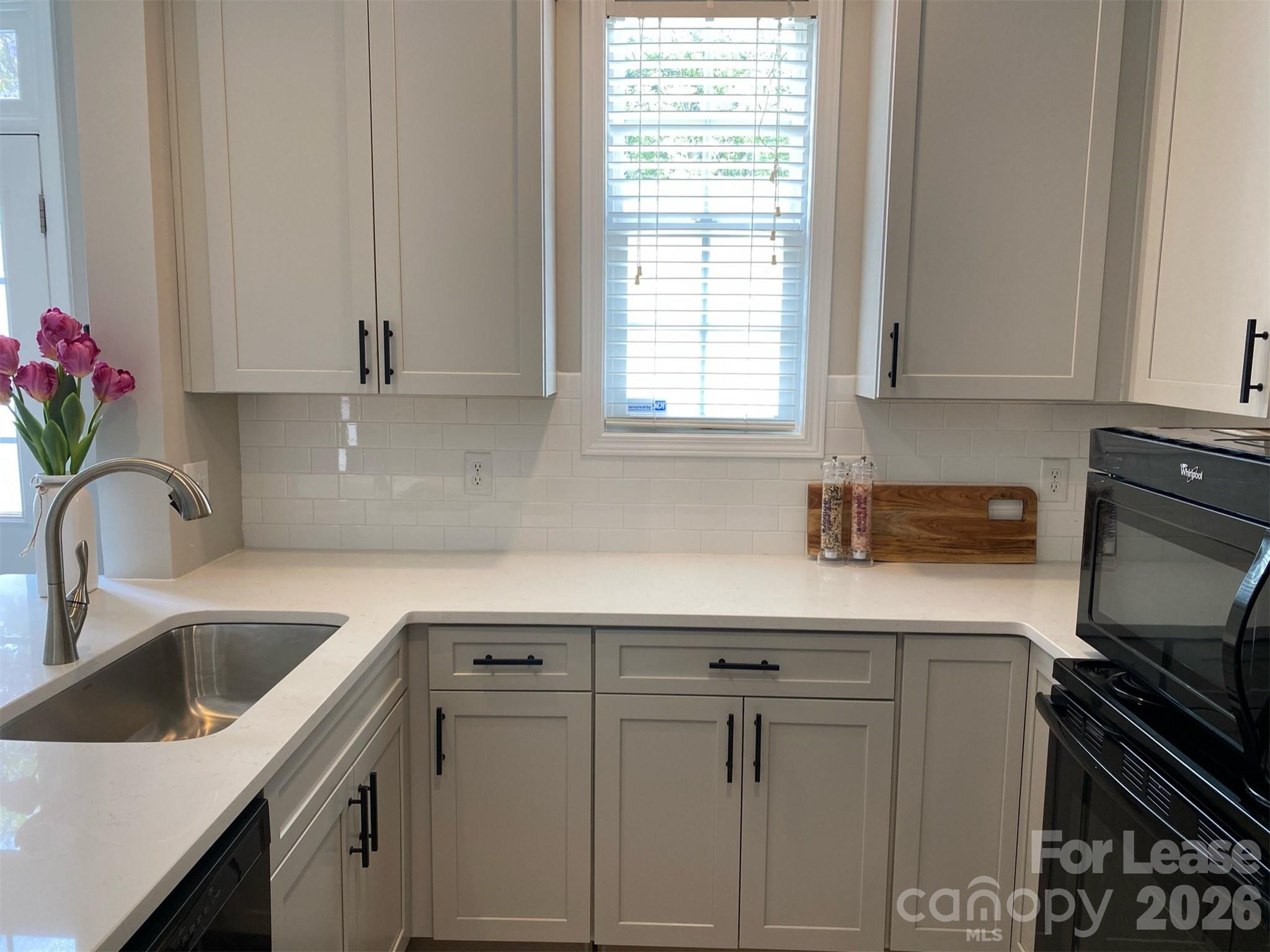 9737 Longstone Lane Property Photo 7
