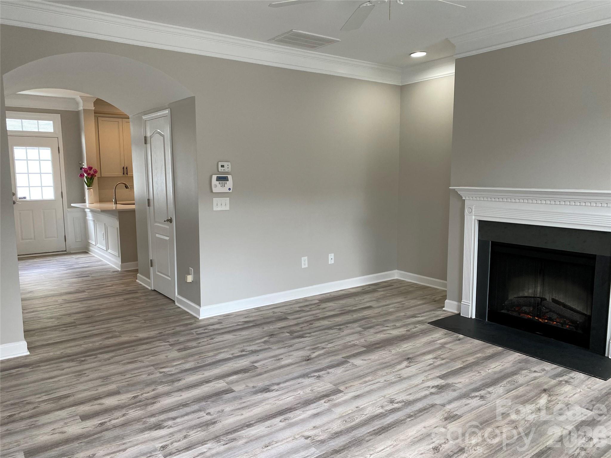 9737 Longstone Lane Property Photo 11