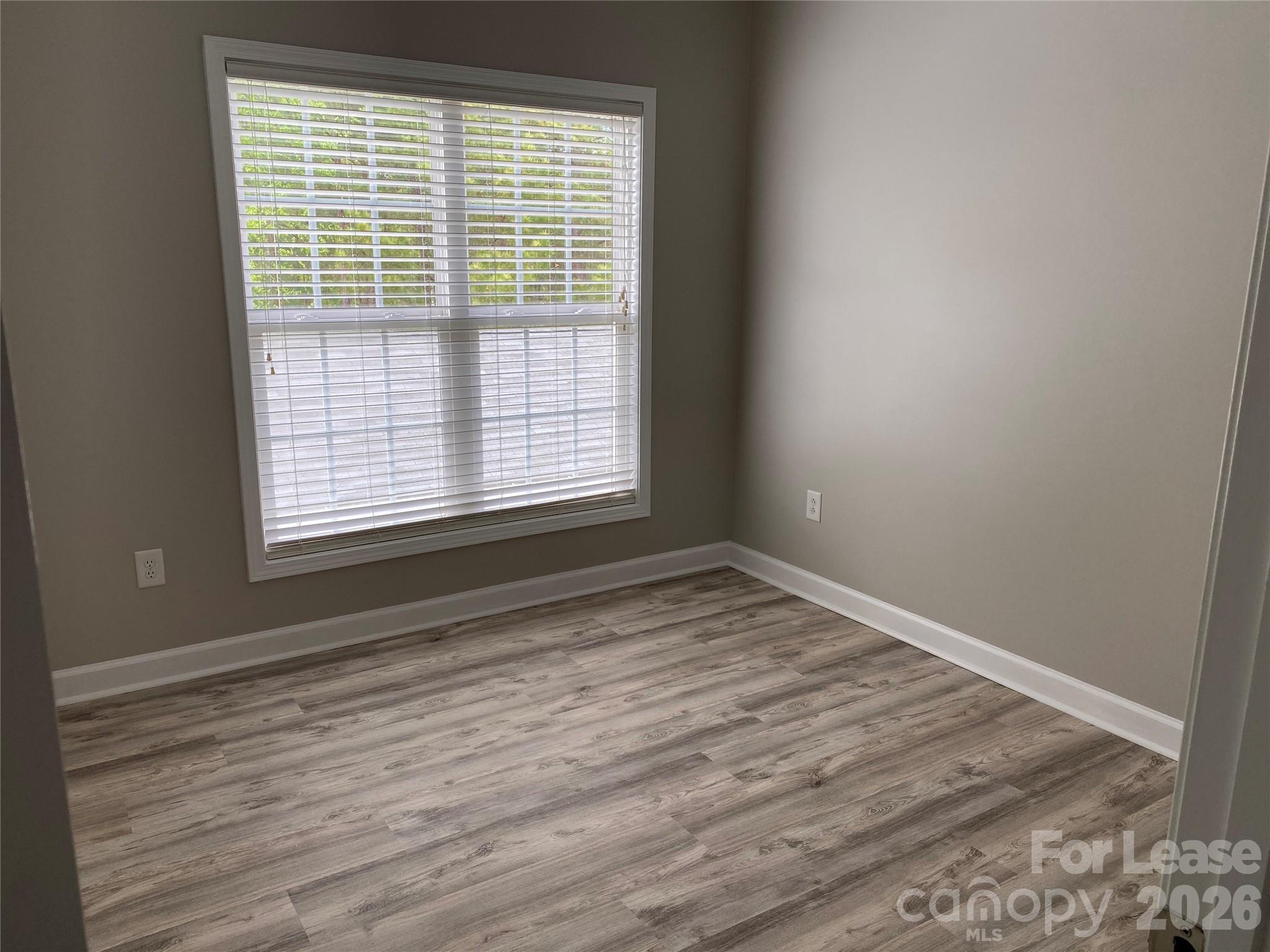 9737 Longstone Lane Property Photo 17