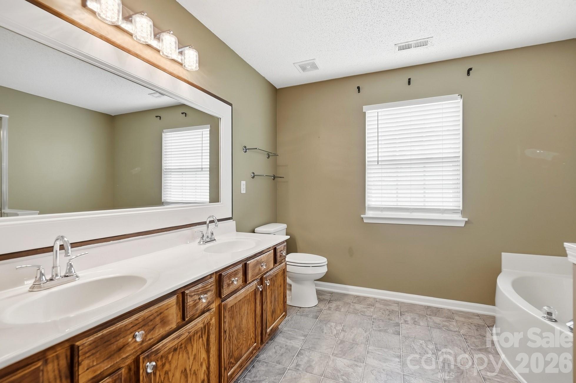 6324 Carpentaria Court Property Photo 20