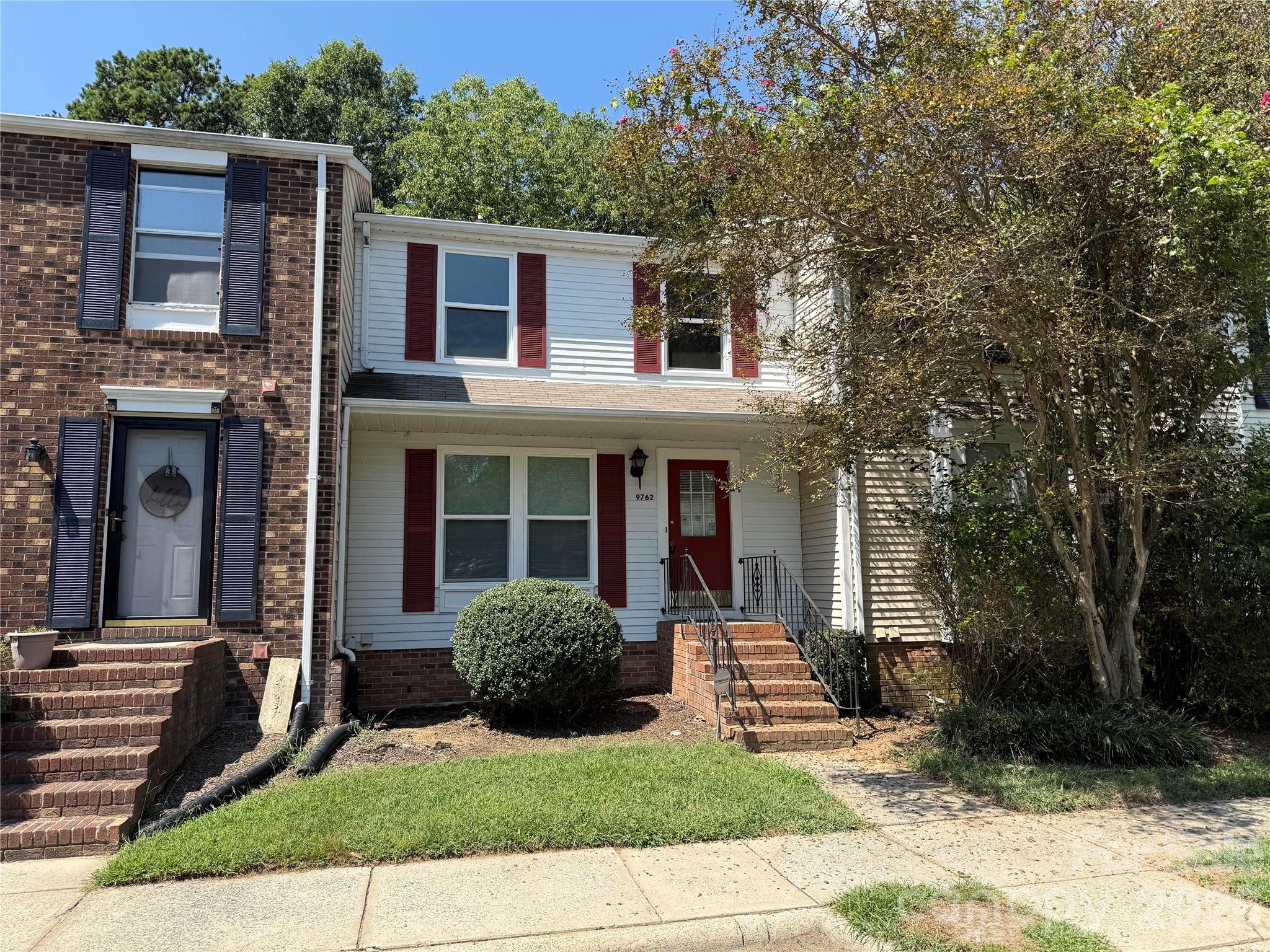 9762 Old Gate Drive Property Photo 1