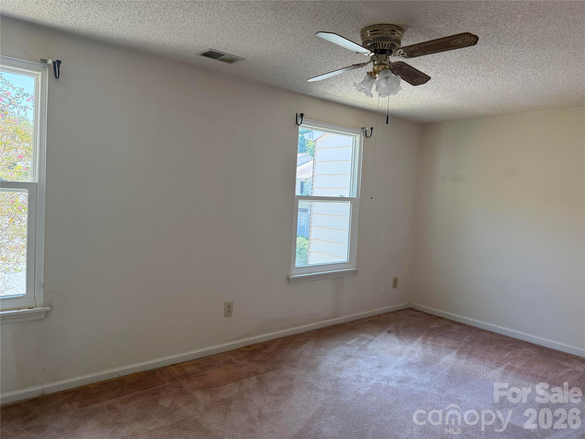 9762 Old Gate Drive Property Photo 6