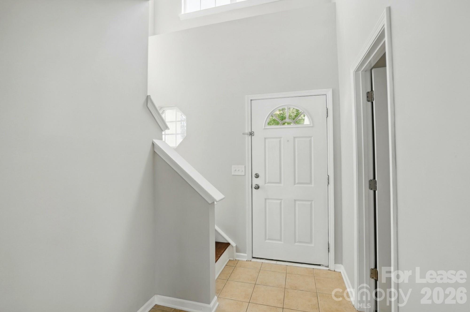 12244 Stratfield Place Circle Property Photo 5