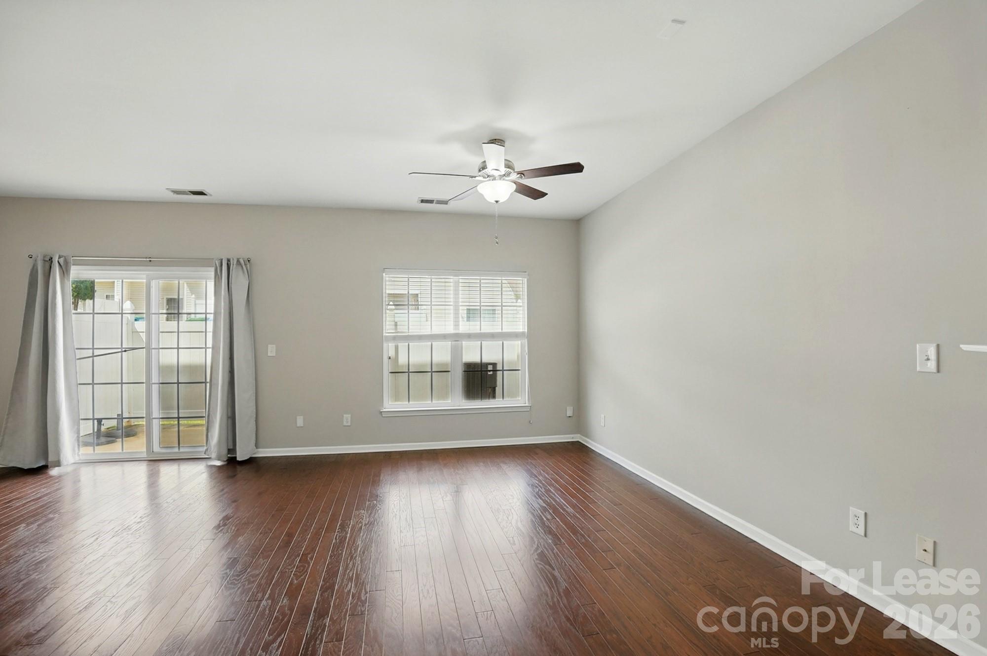12244 Stratfield Place Circle Property Photo 7
