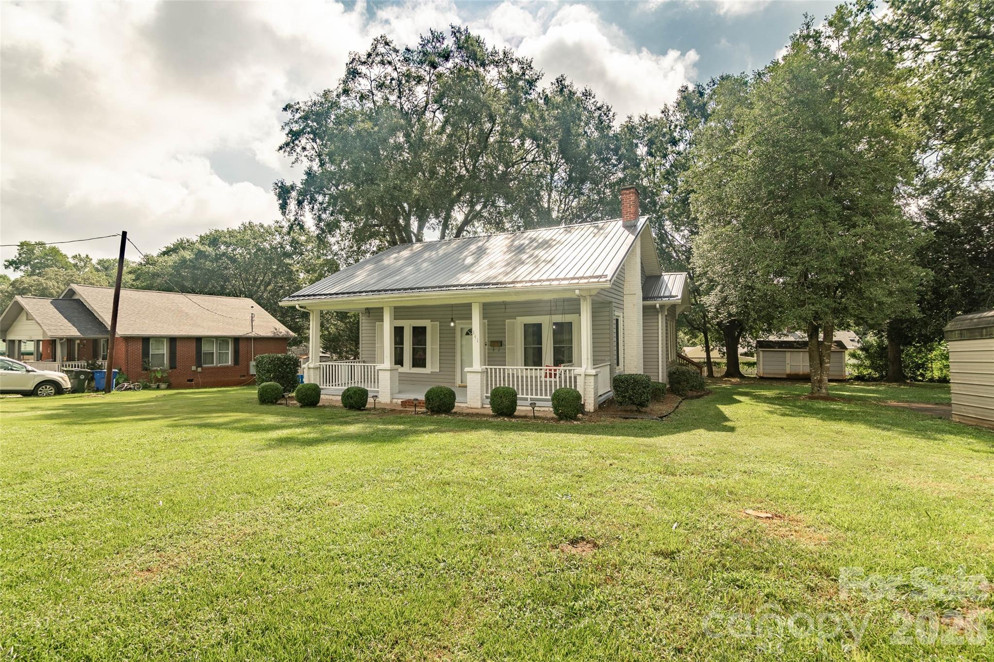 141 Edwards Street Property Photo 4
