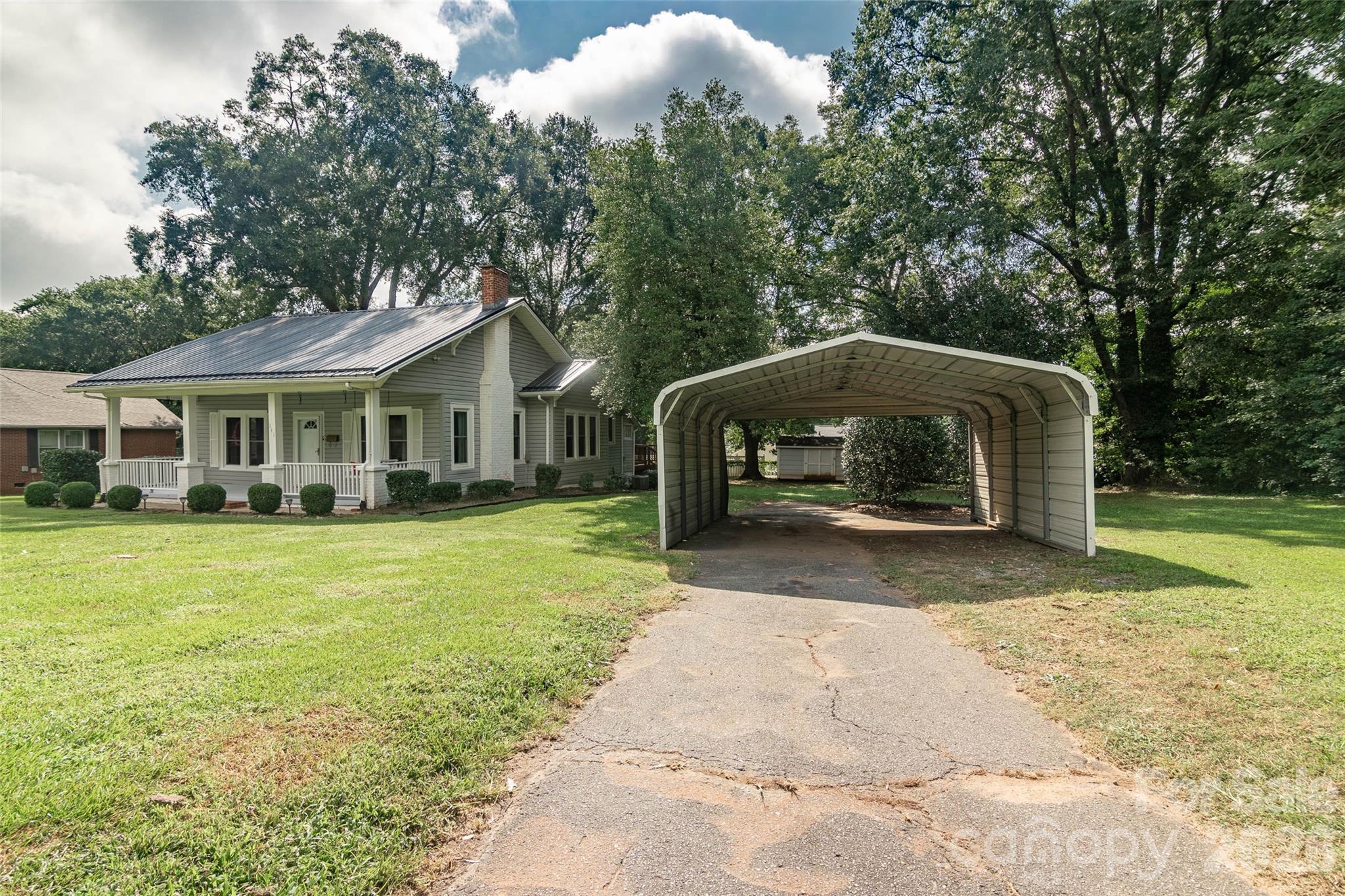 141 Edwards Street Property Photo 5