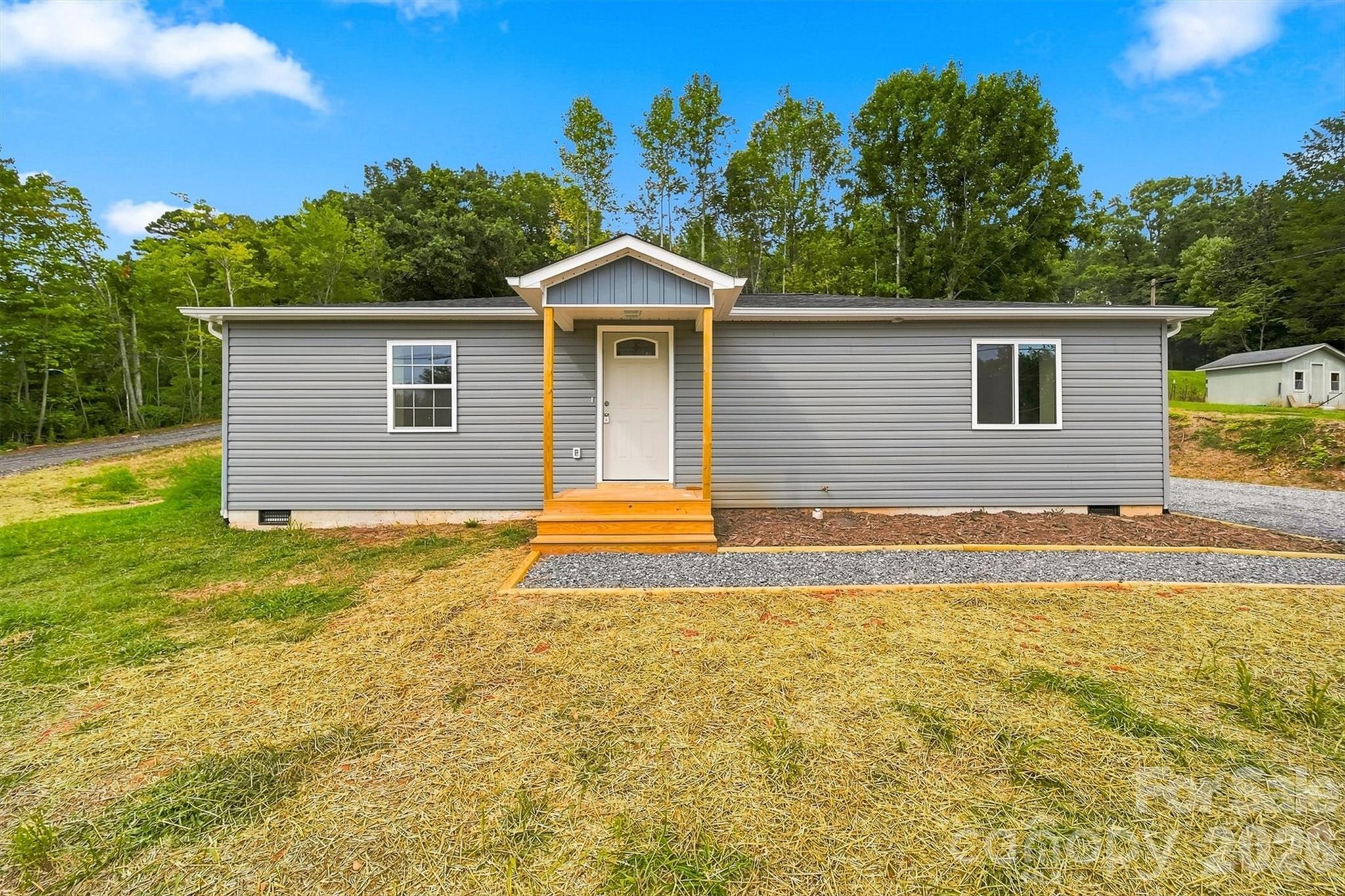 109 Countryside Drive Property Photo 1