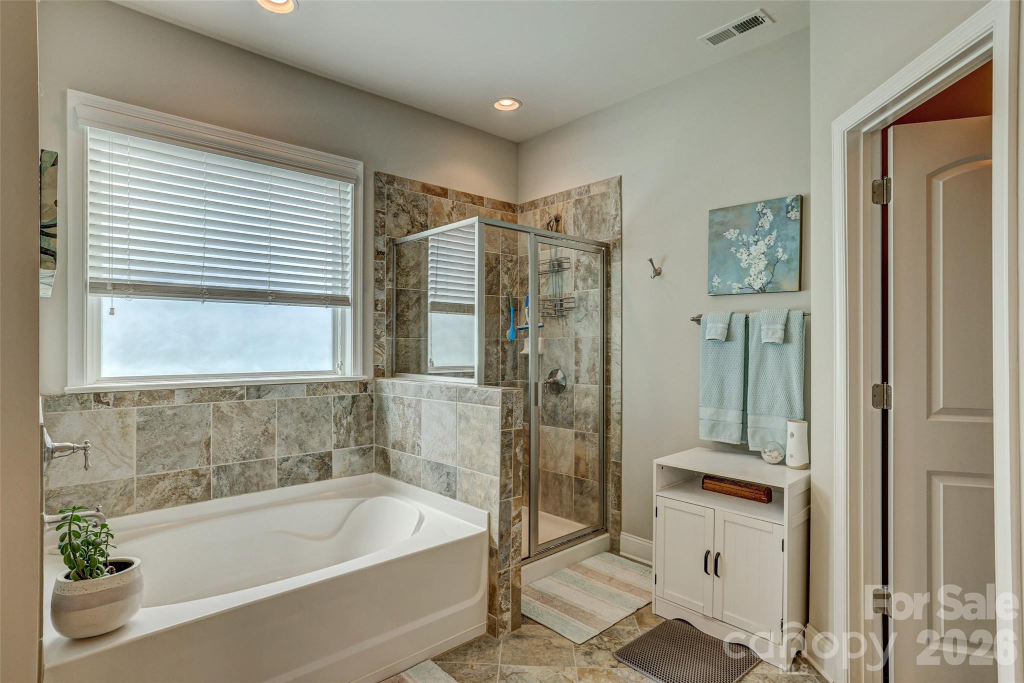 2084 Fuera Road Property Photo 24
